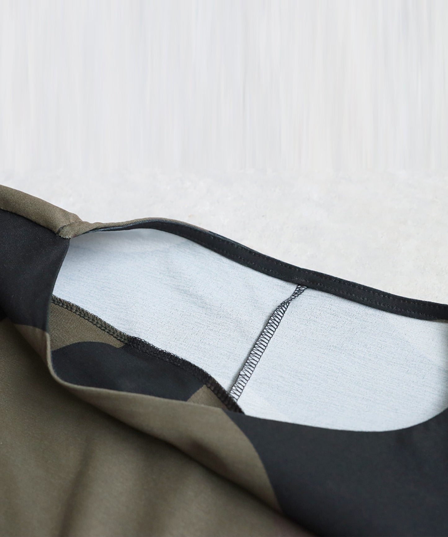 Ladies Polka Dot Half Sleeve Top