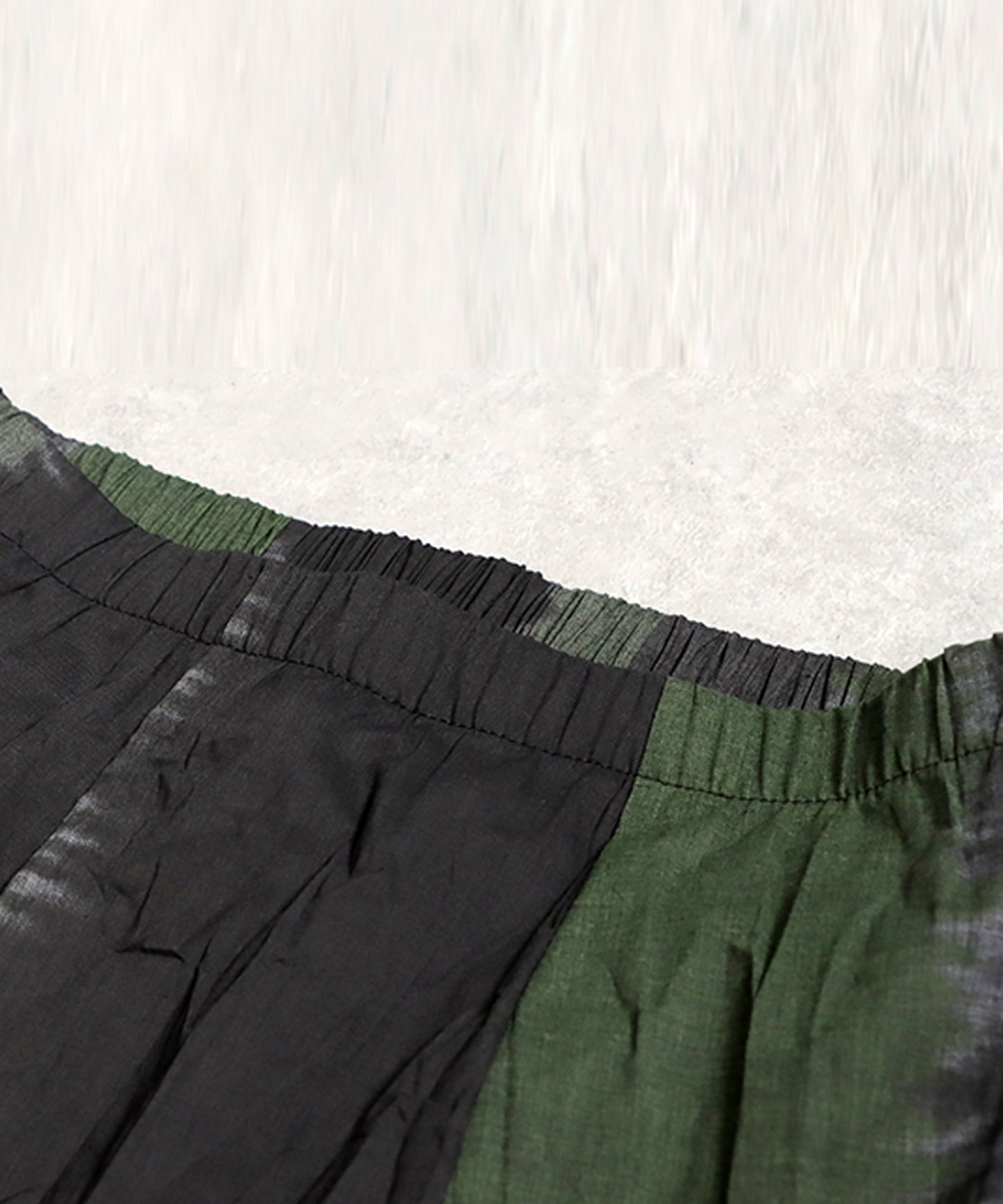 Ladies Wrinkled Cocoon Skirt