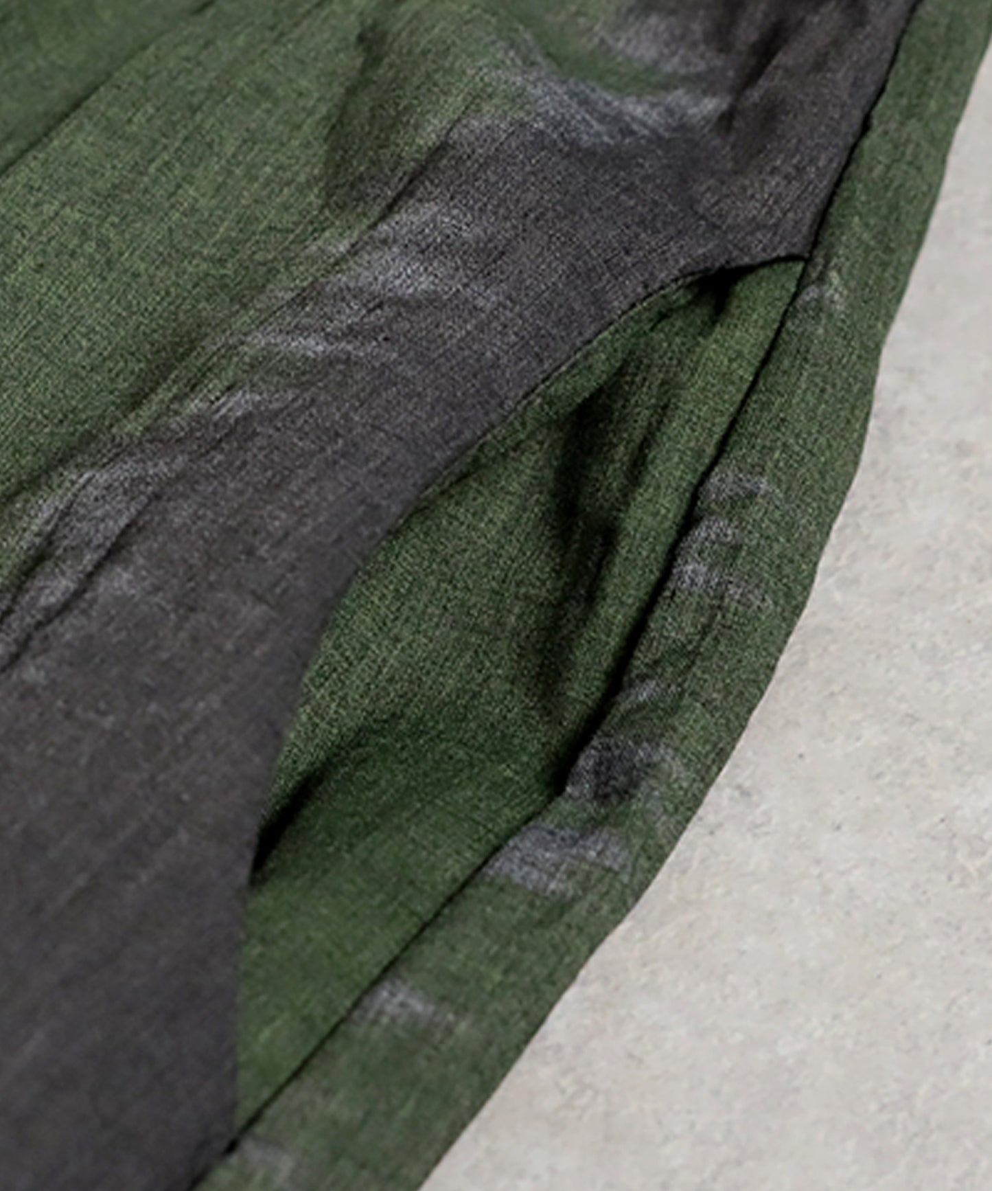 Ladies Wrinkled Cocoon Skirt