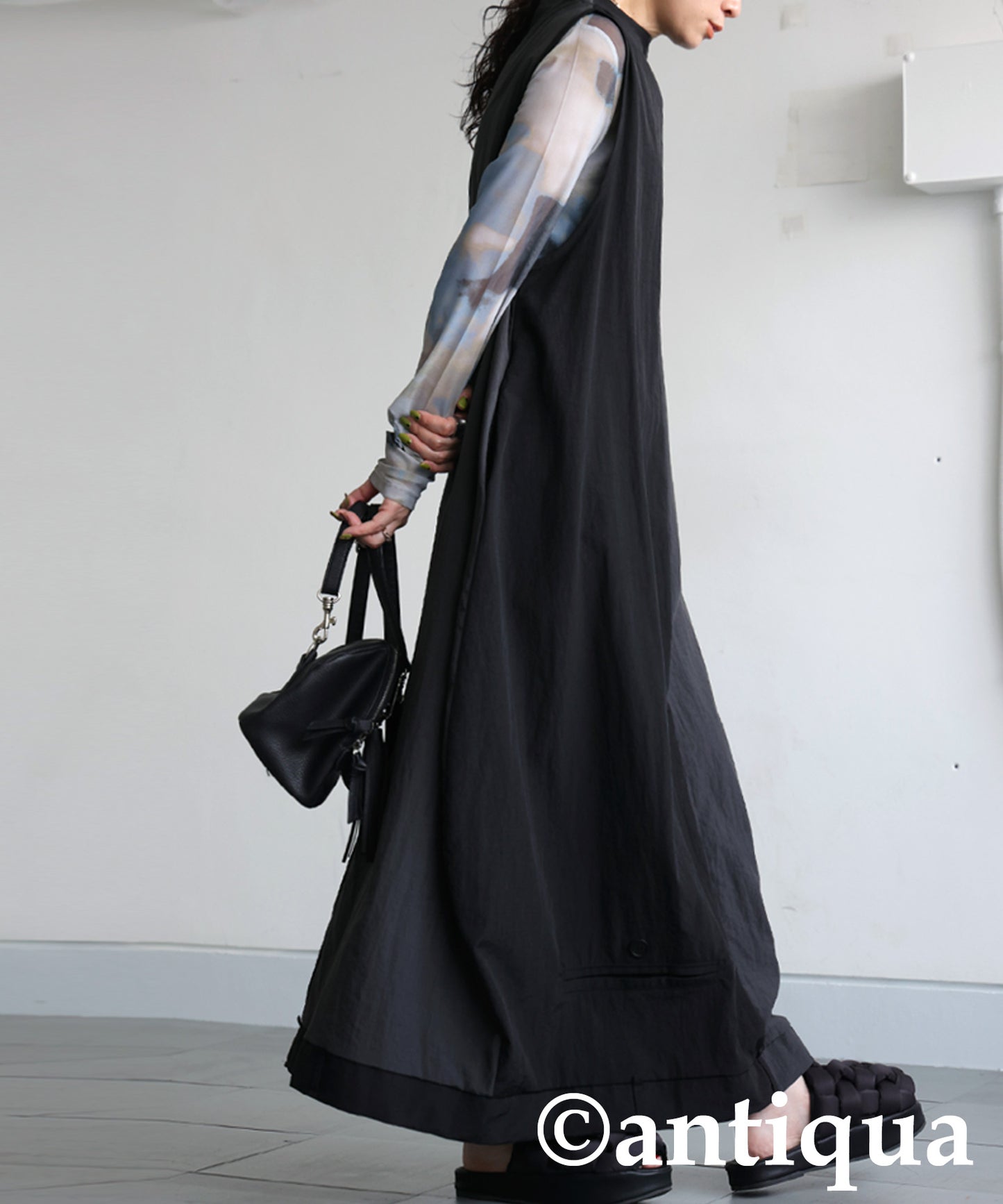 Ladies Cocoon Silhouette Dress