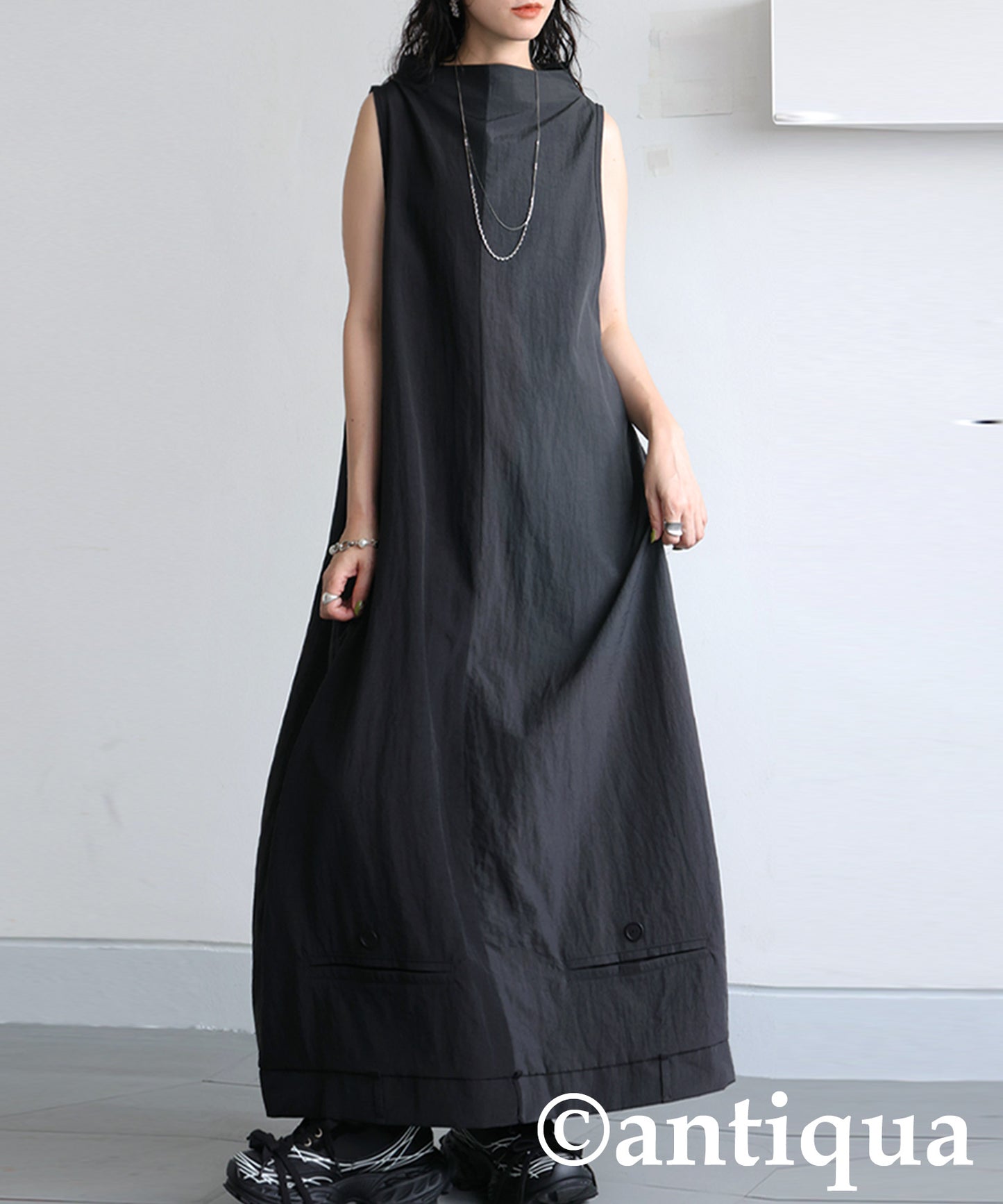 Ladies Cocoon Silhouette Dress