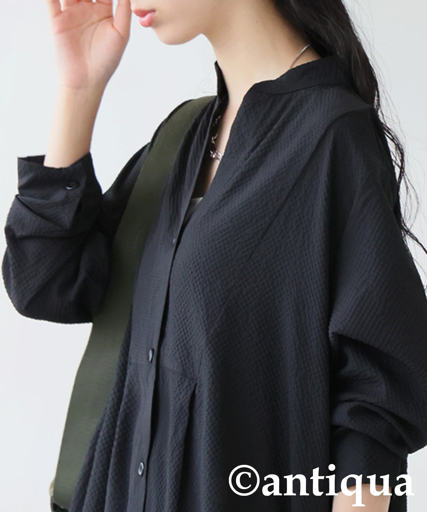 Keyhole Neck Dress Ladies