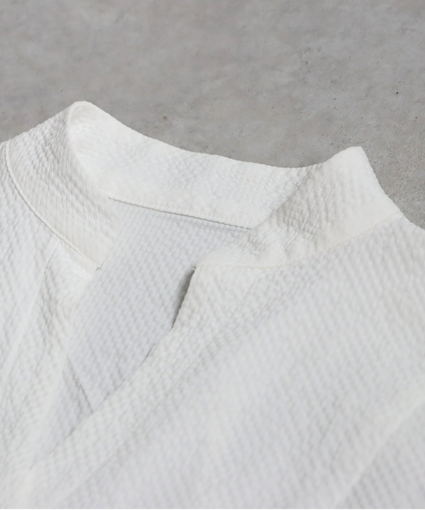 Keyhole Neck Dress Ladies