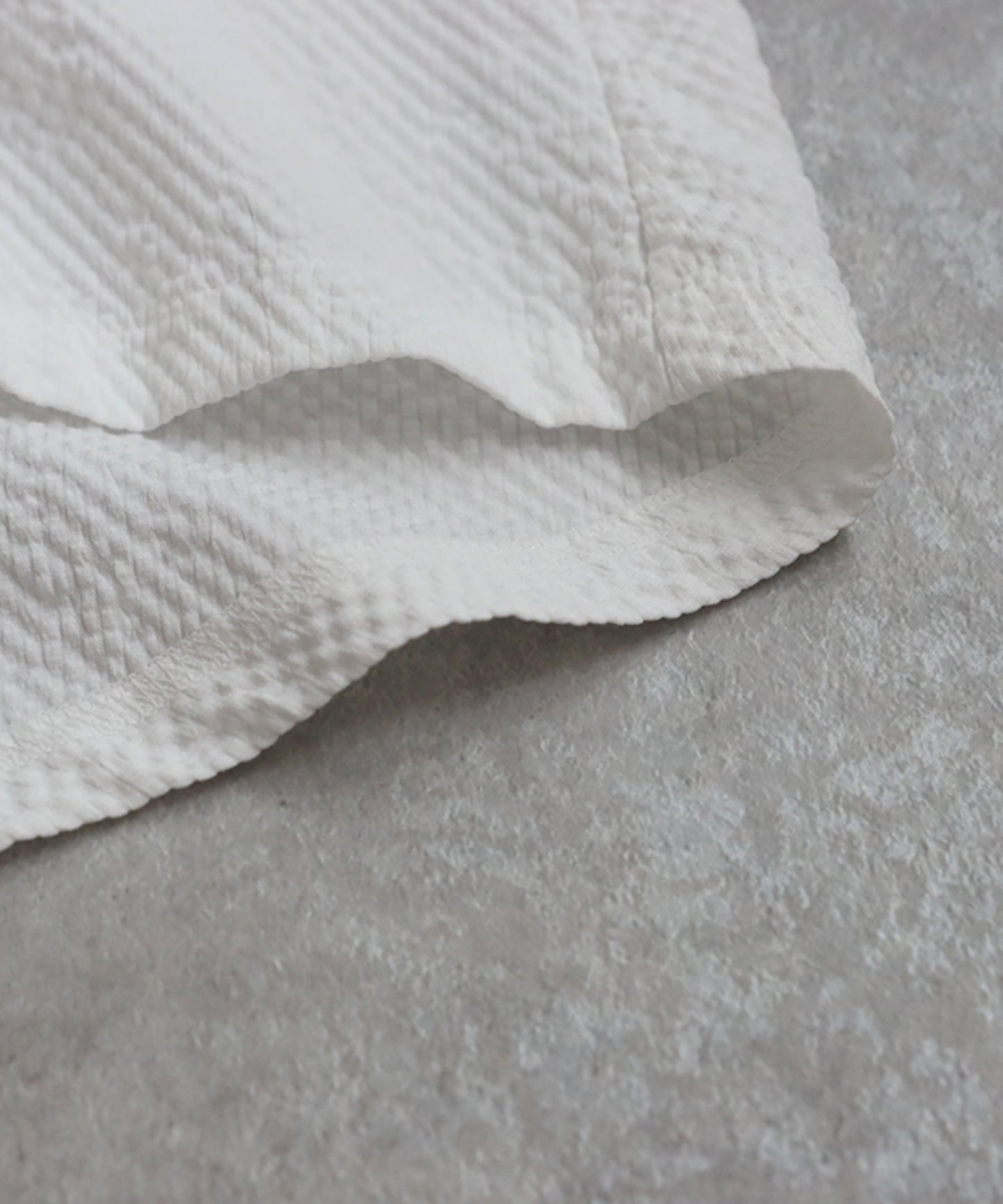 Keyhole Neck Dress Ladies