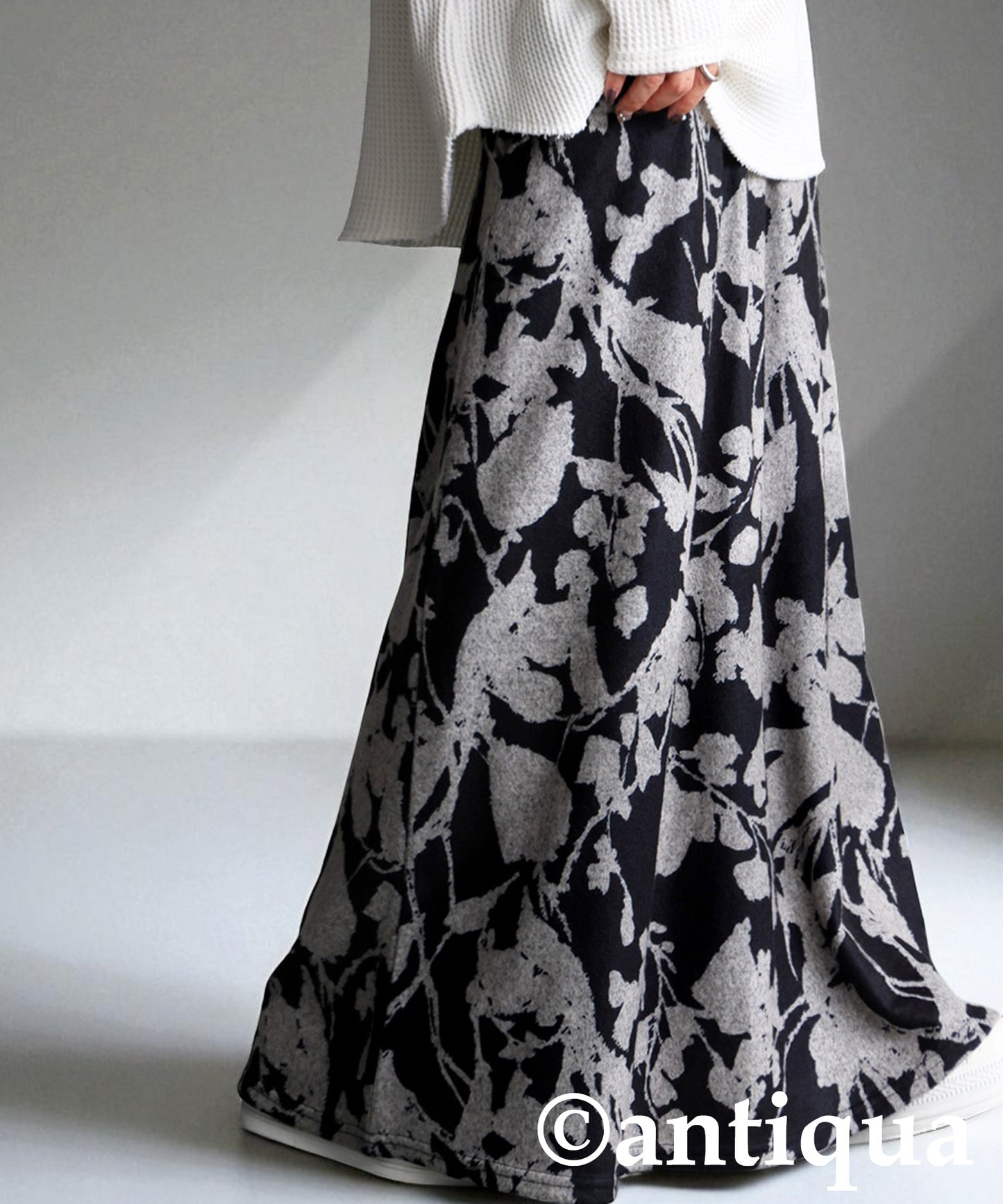 Brushed Floral Flared Skirt Ladies