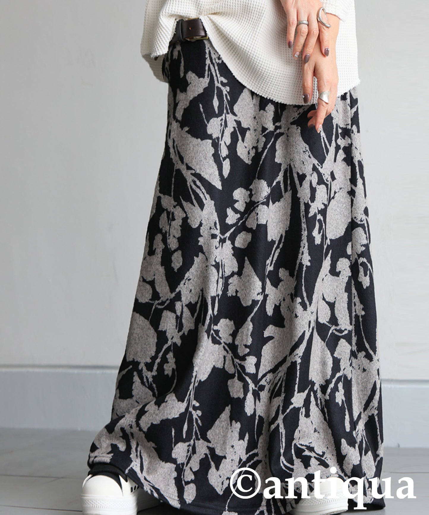 Brushed Floral Flared Skirt Ladies