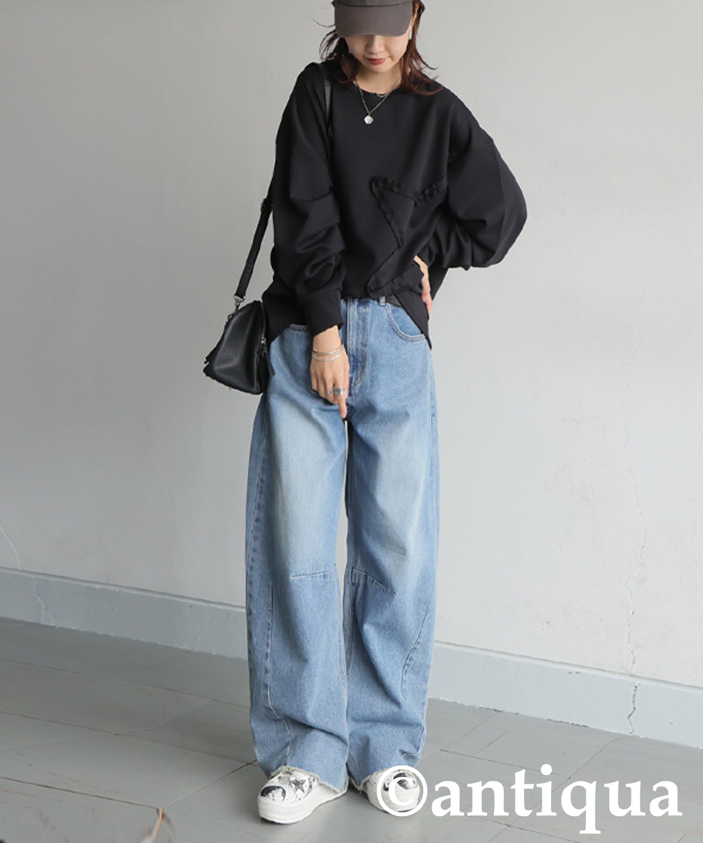 Star-Shaped Tape Embroidered Tops Ladies