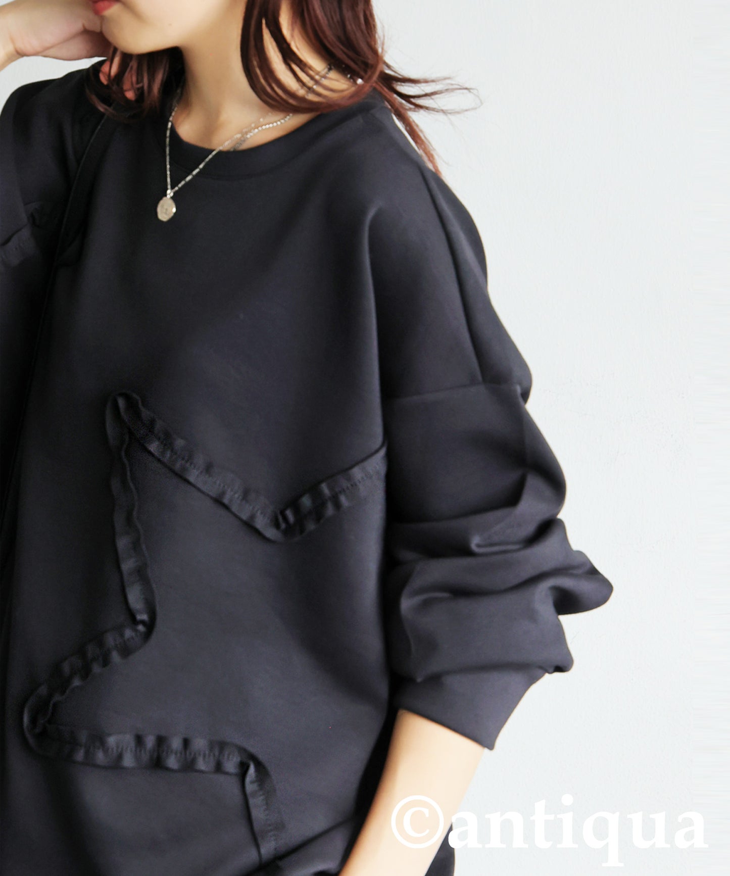 Star-Shaped Tape Embroidered Tops Ladies