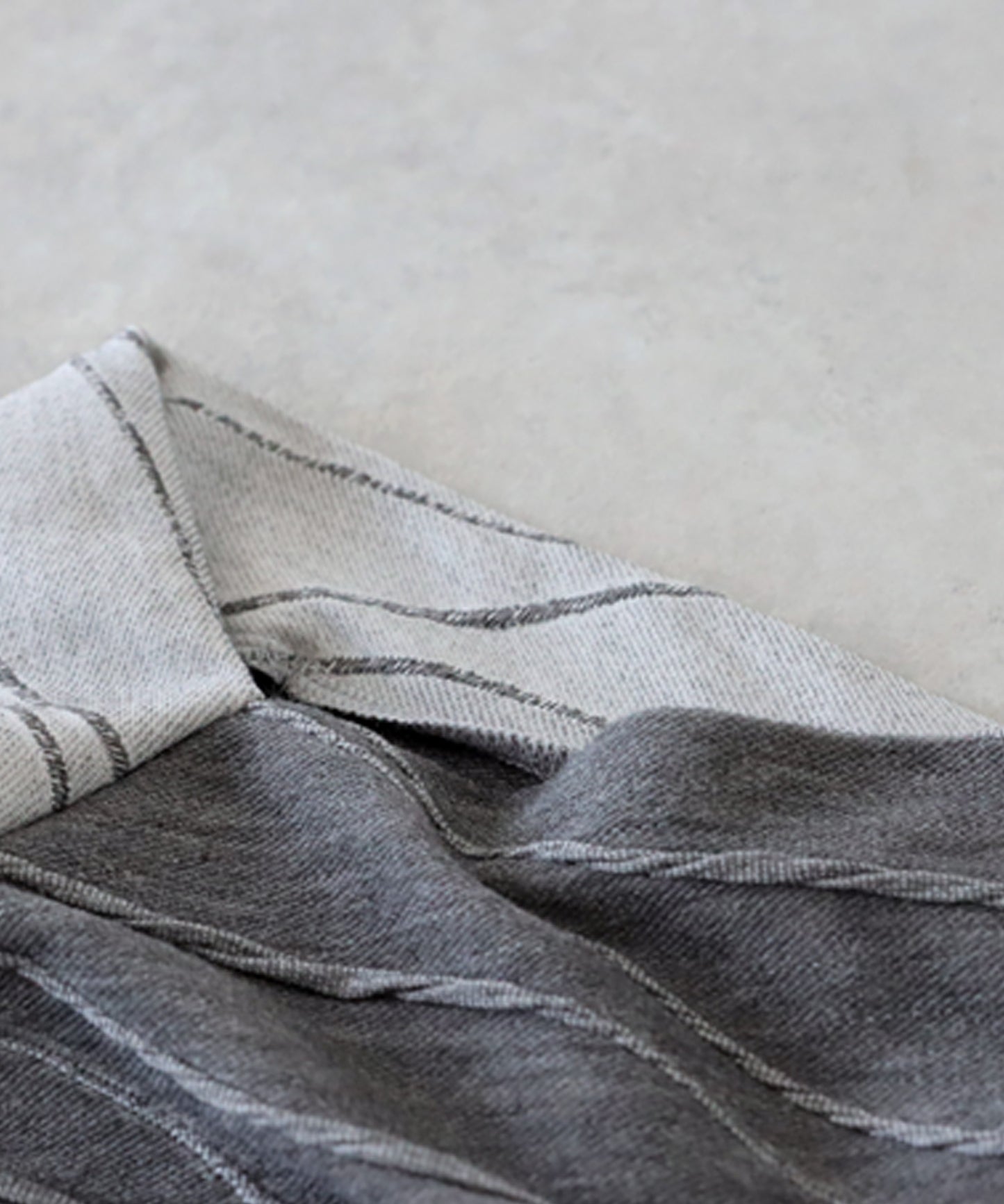 Asymmetrical Wave Pattern Top Ladies