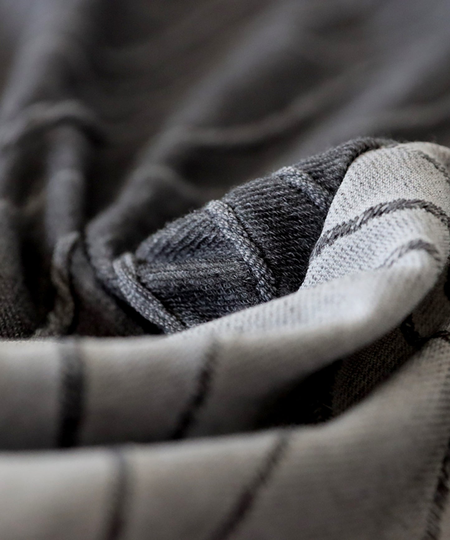 Asymmetrical Wave Pattern Top Ladies