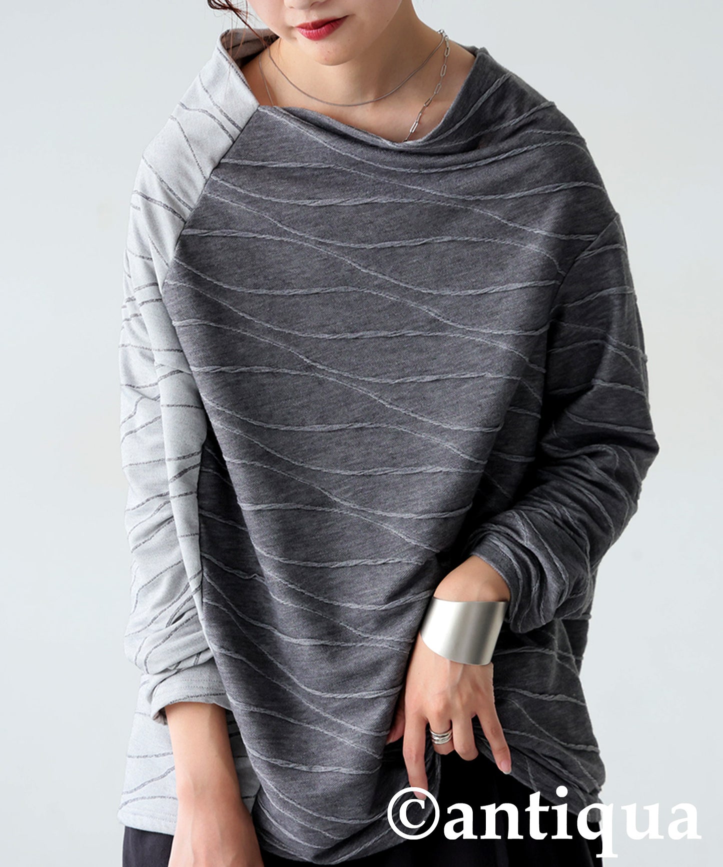 Asymmetrical Wave Pattern Top Ladies