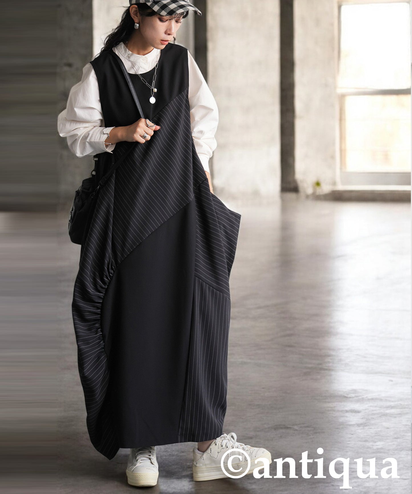 Mixed-Material Gathered Dress Ladies