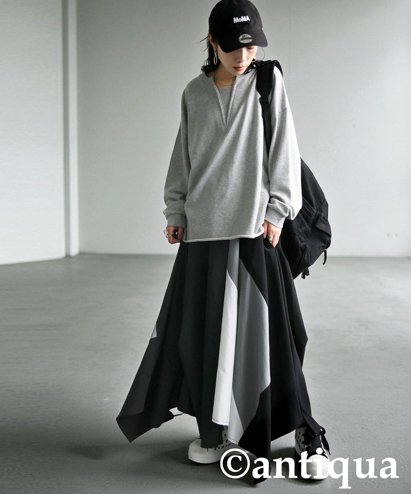 Color-Block Asymmetrical Long Skirt Ladies