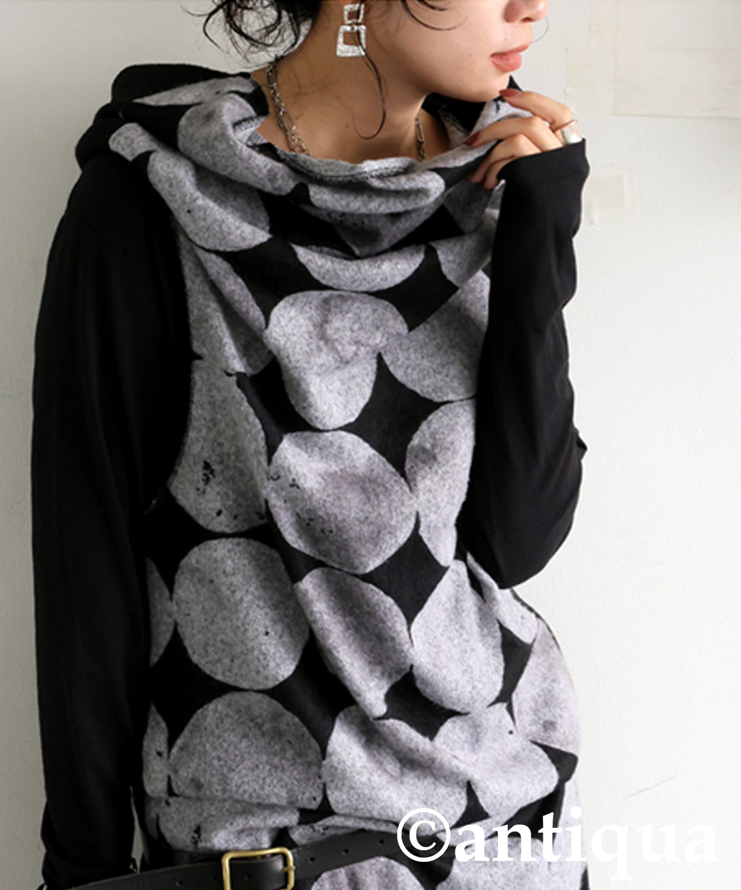 Polka Dot 4-Way Snood Ladies