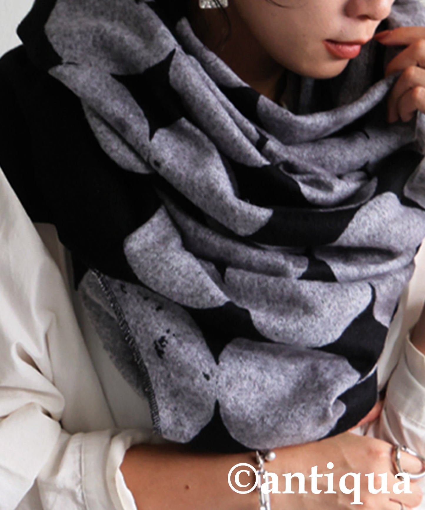 Polka Dot 4-Way Snood Ladies