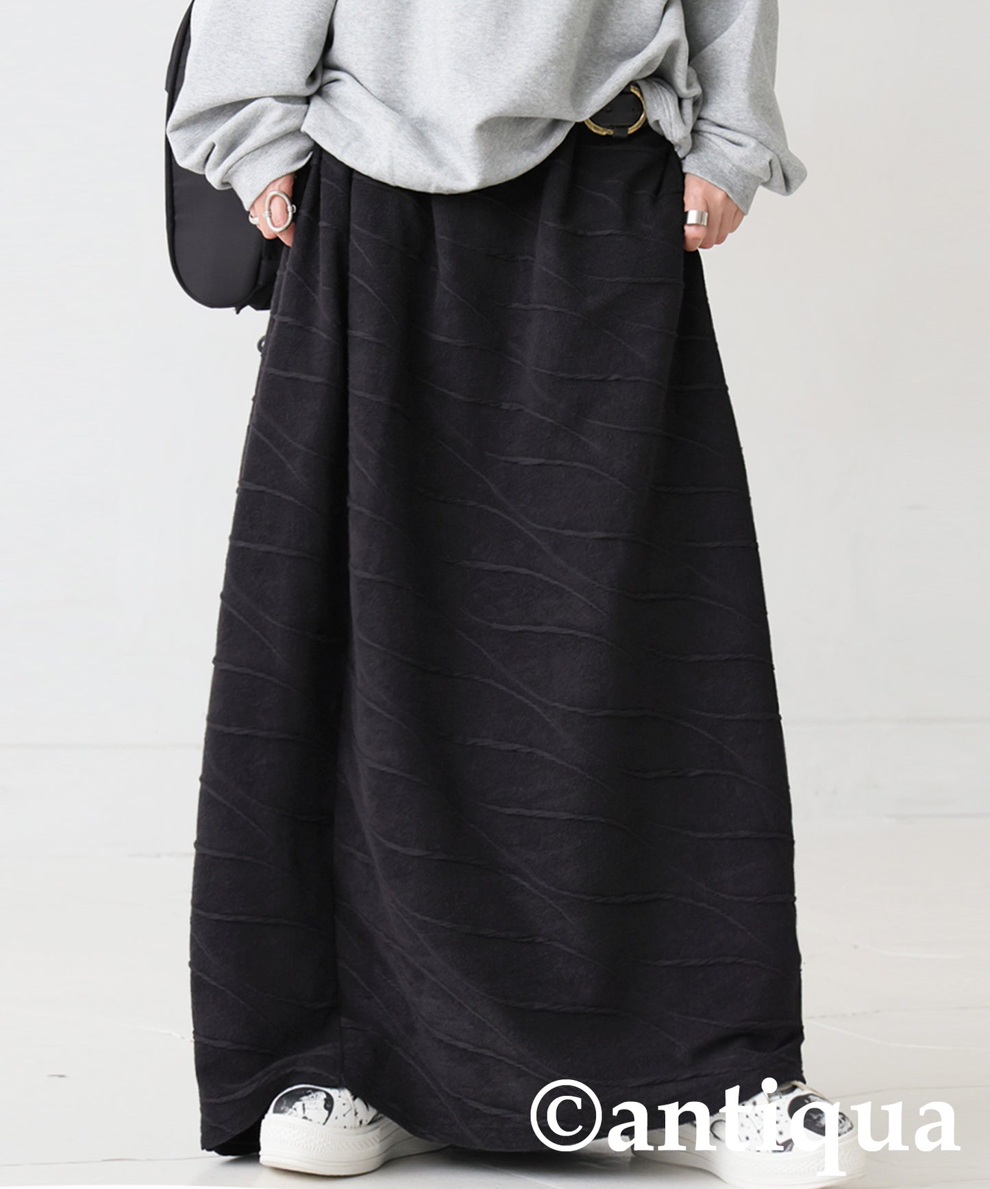 Wave Pattern Long Skirt Ladies