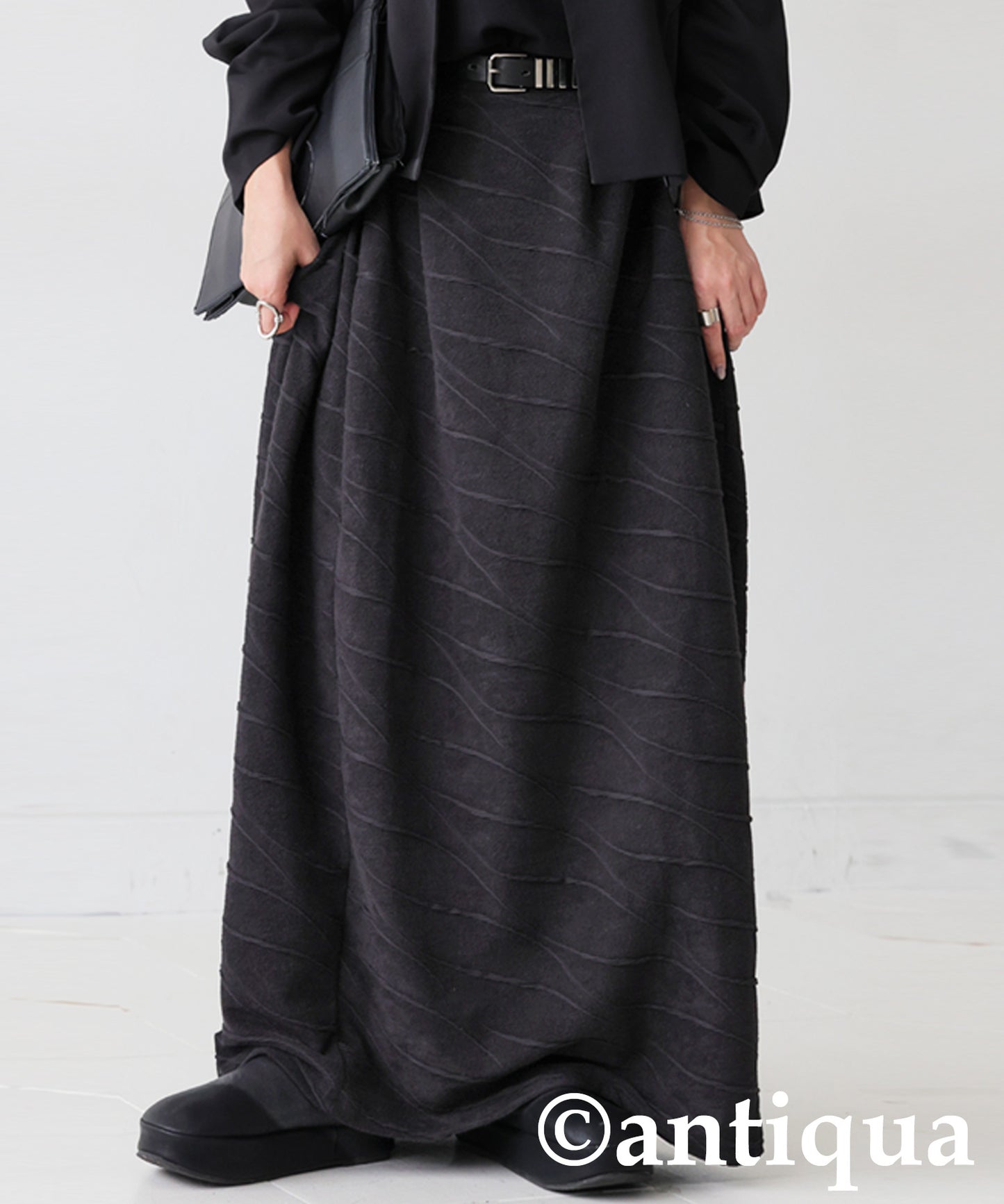 Wave Pattern Long Skirt Ladies