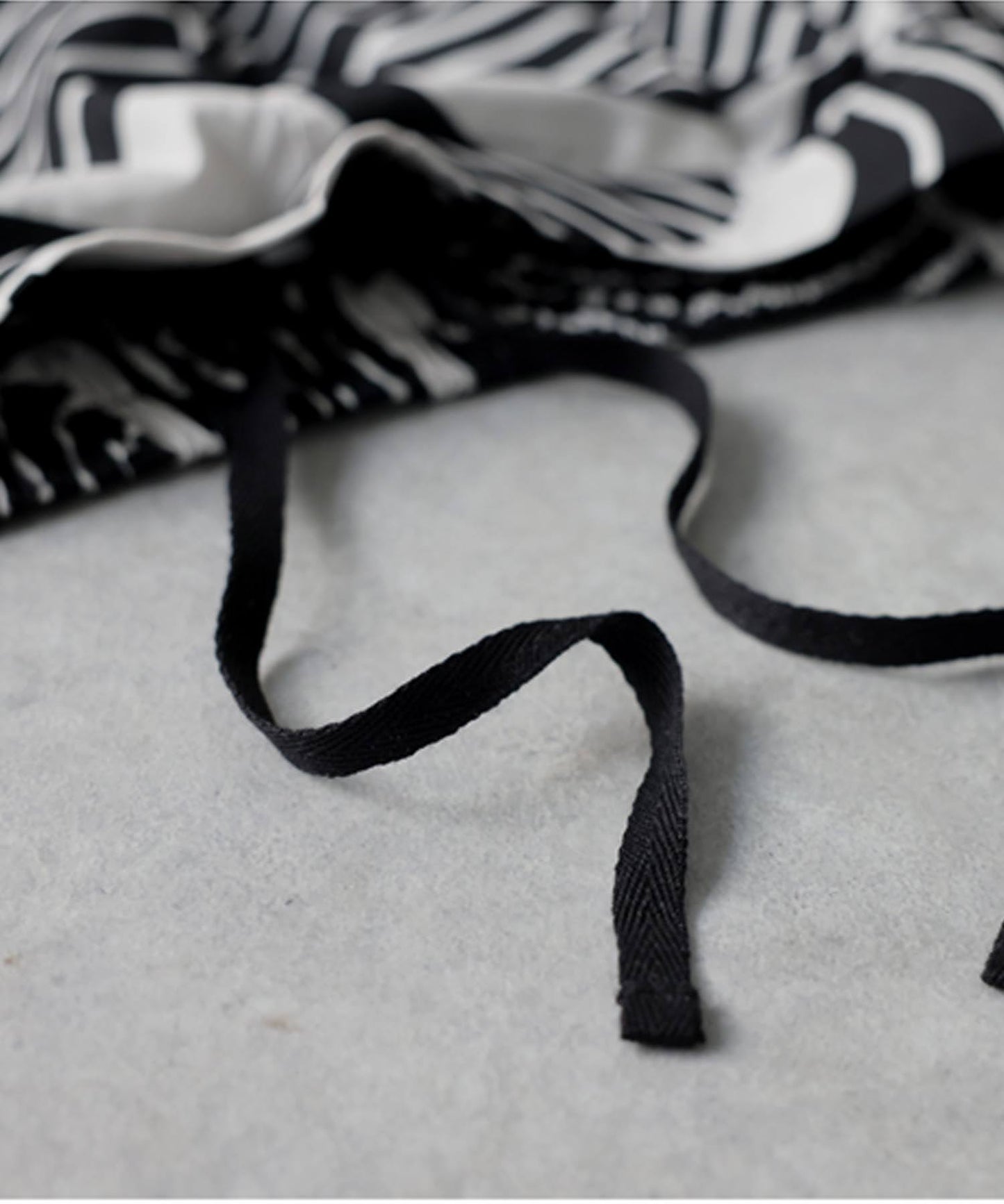 Geometric Wide-Leg Pants Ladies