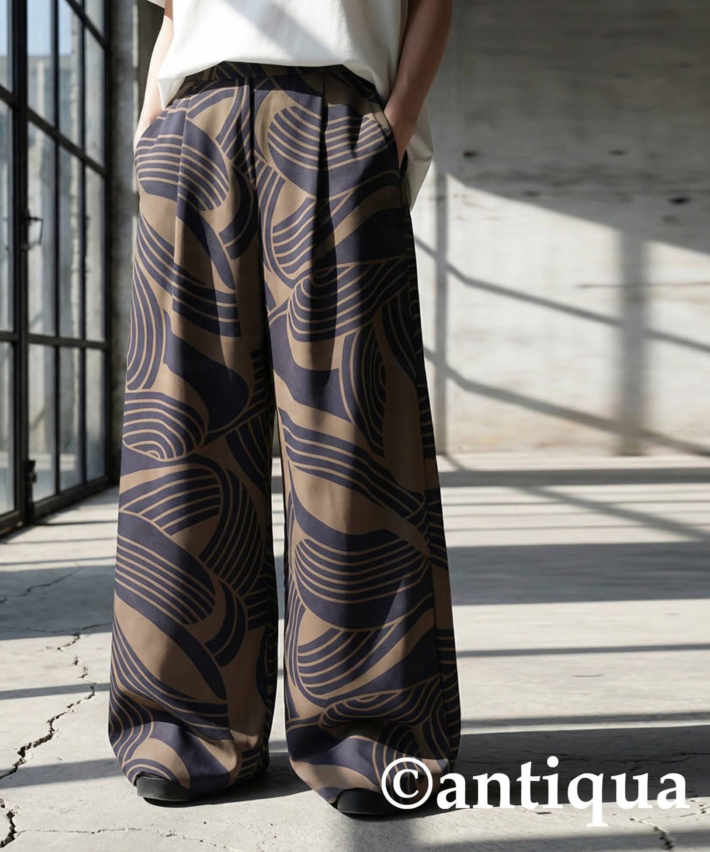 Geometric Wide-Leg Pants Ladies