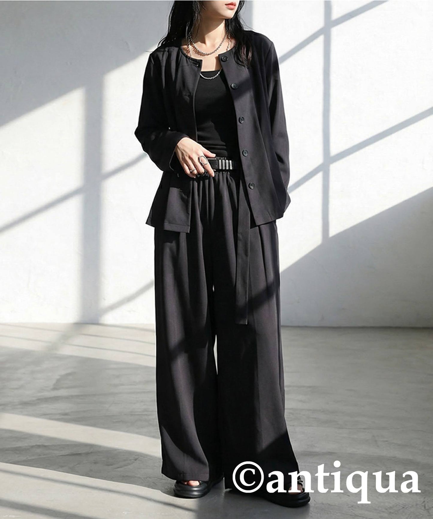 No-Collar Tuck Top Ladies