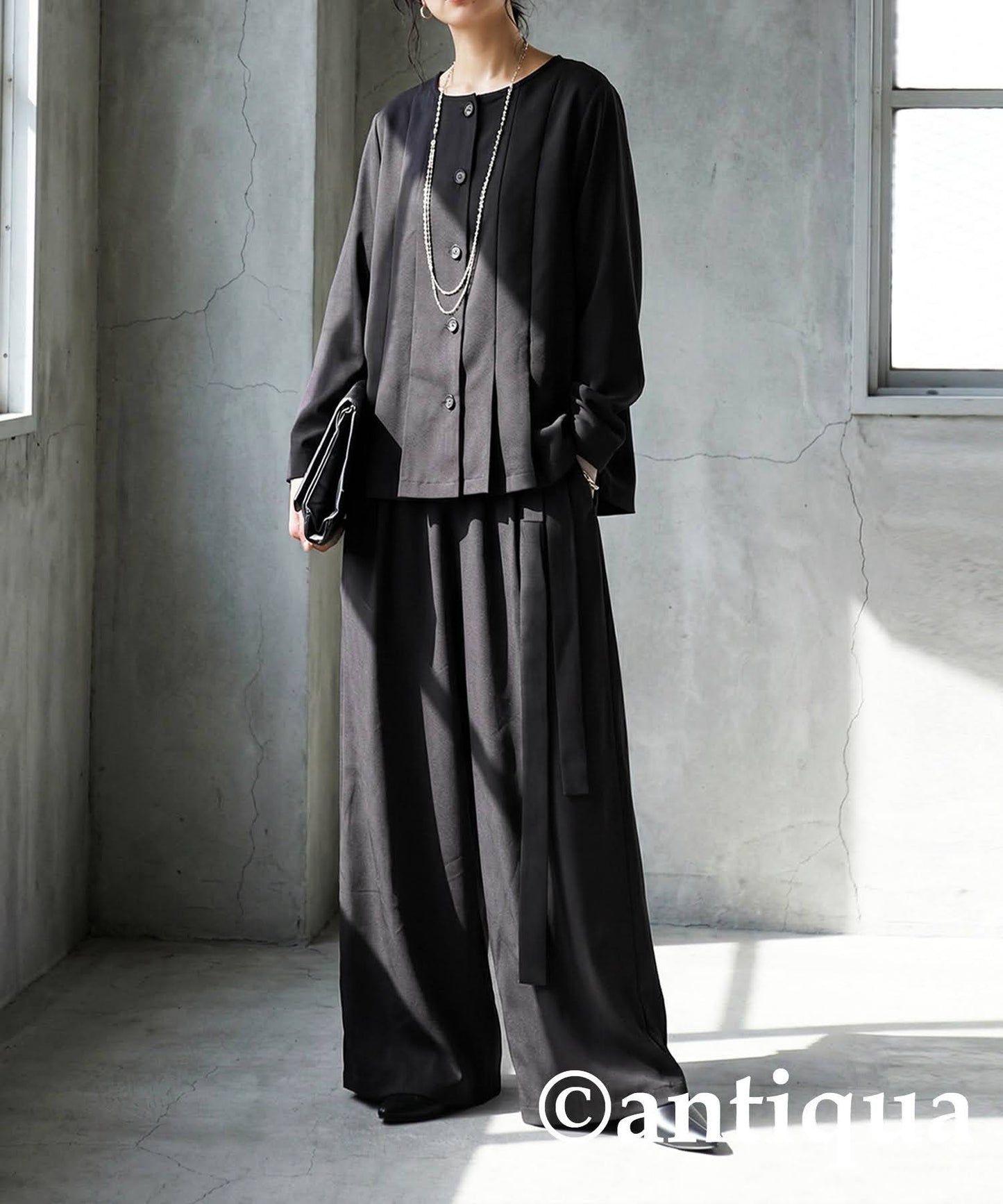 No-Collar Tuck Top Ladies