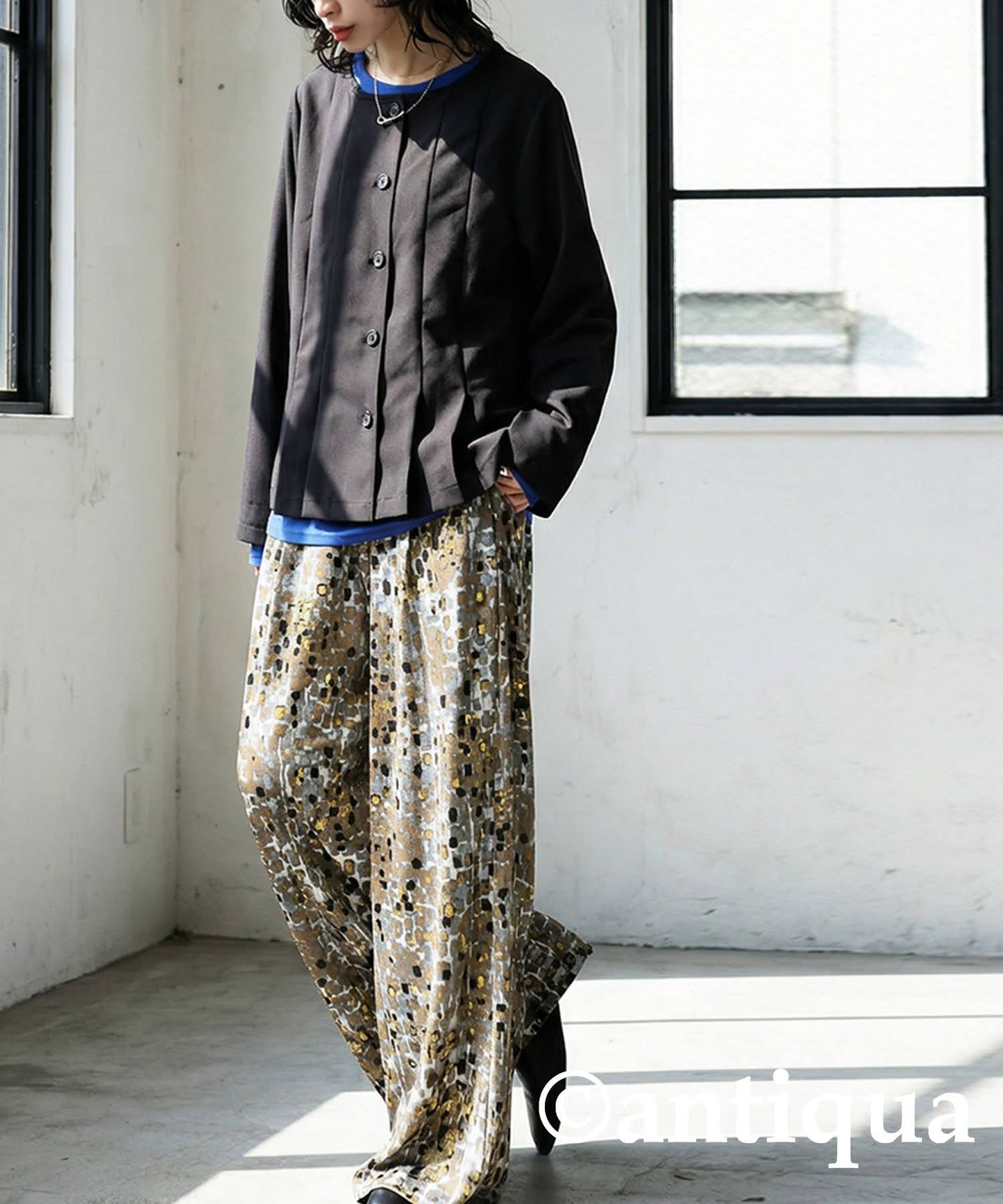 No-Collar Tuck Top Ladies