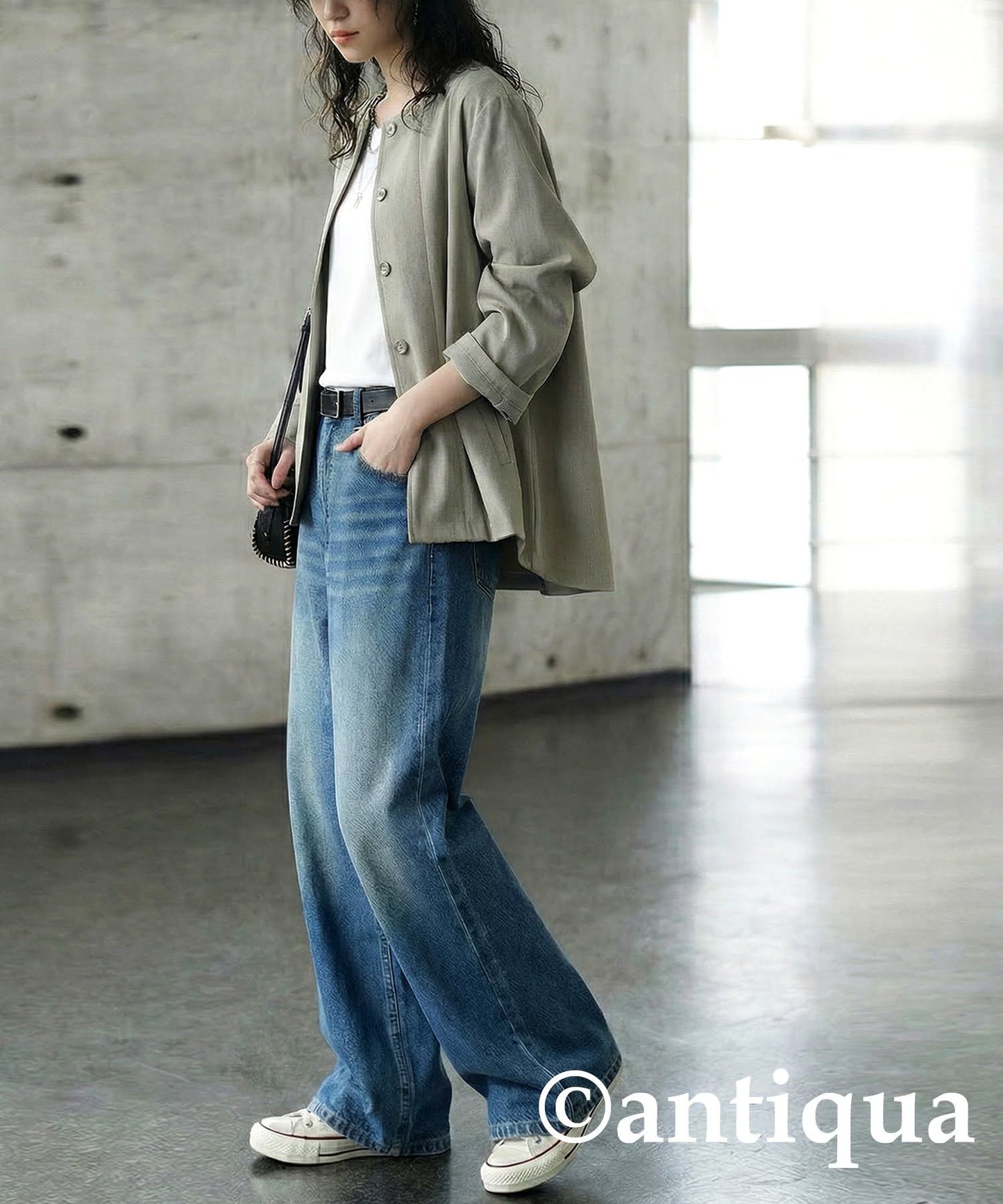 No-Collar Tuck Top Ladies