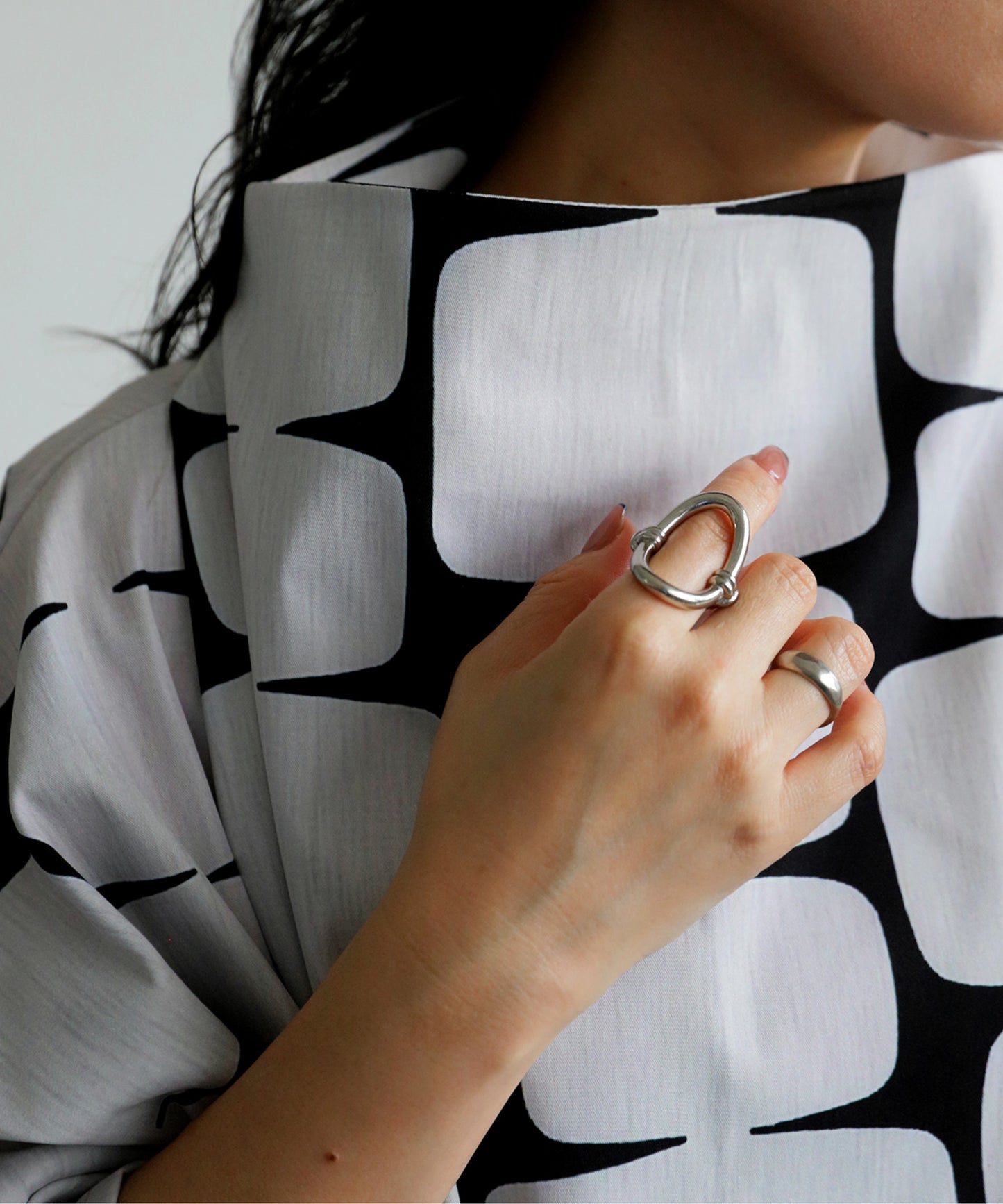 Geometric Pattern Stand-Neck Dress Ladies