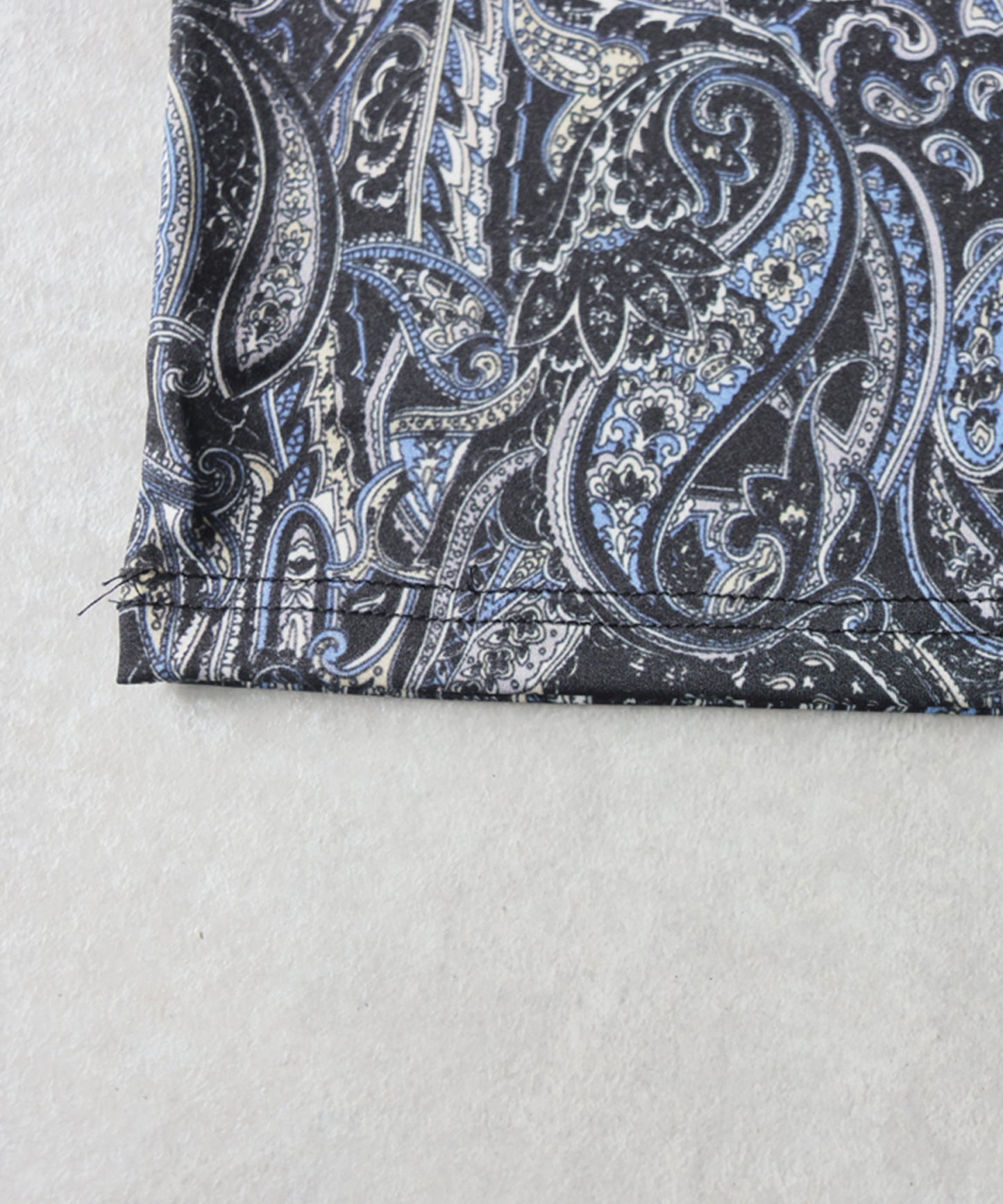 Long, All-Over Paisley Print Wide-Leg Pants Ladies
