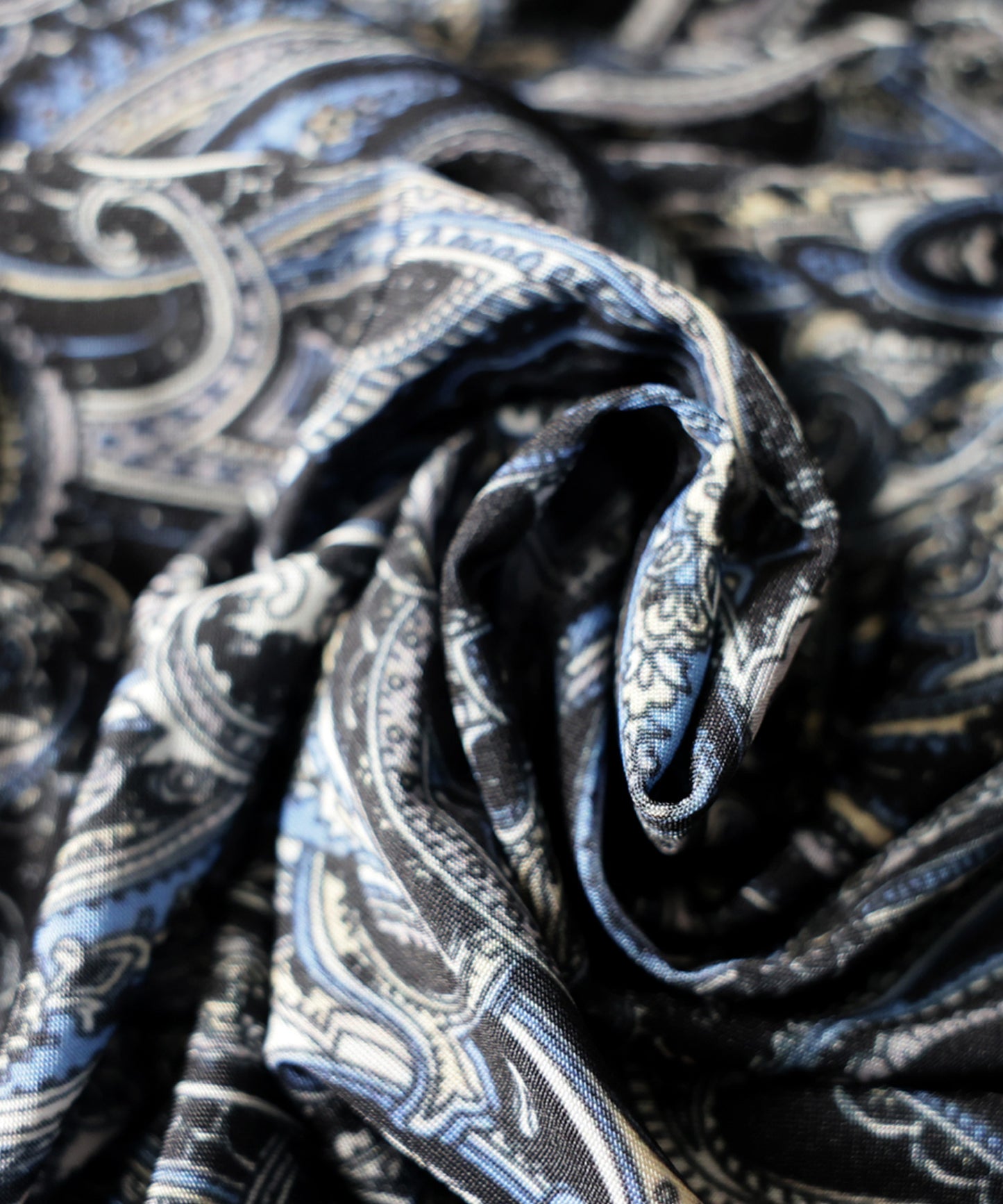 Long, All-Over Paisley Print Wide-Leg Pants Ladies