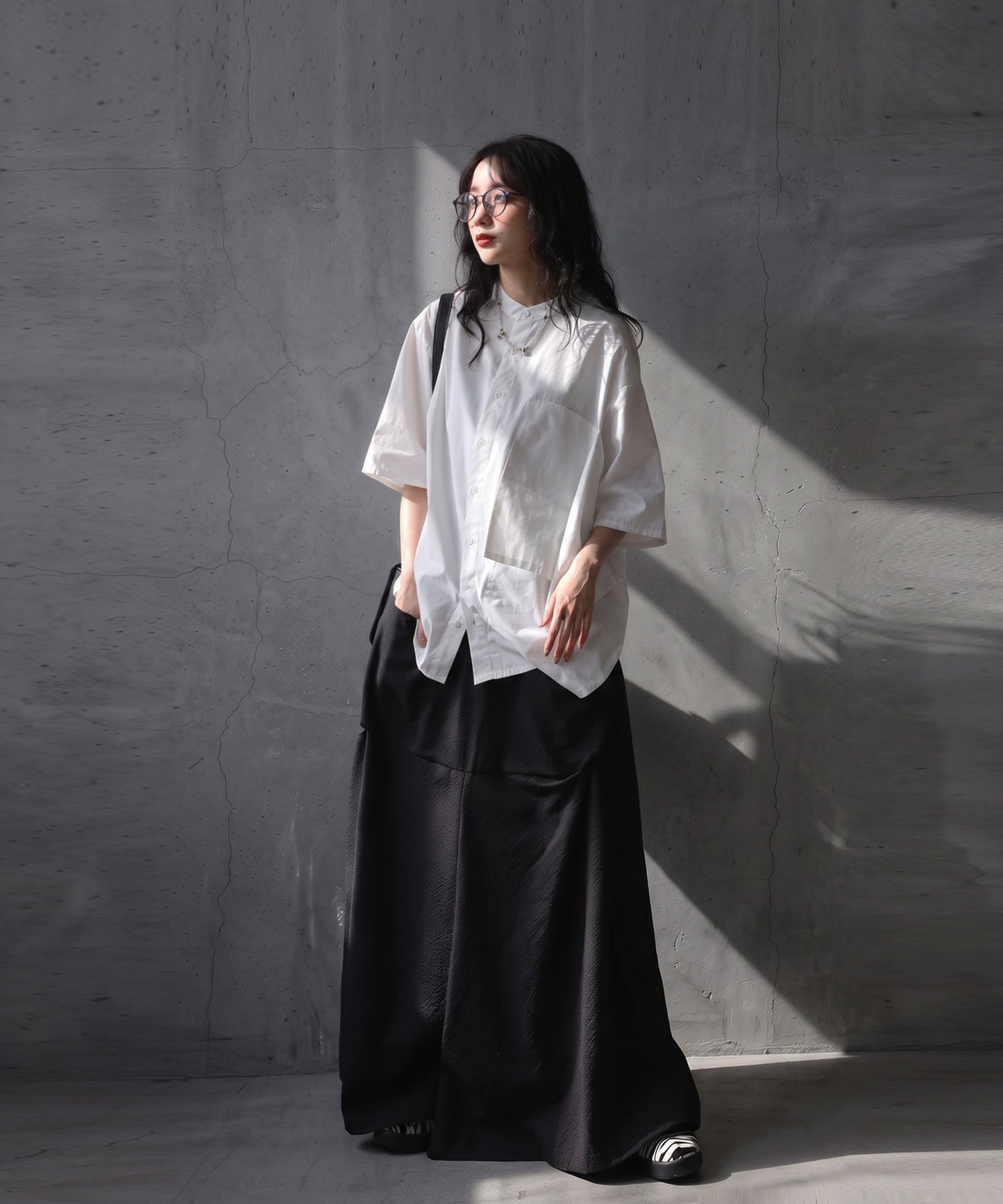 Seersucker Fabric Twisted Design Wide Pants Ladies