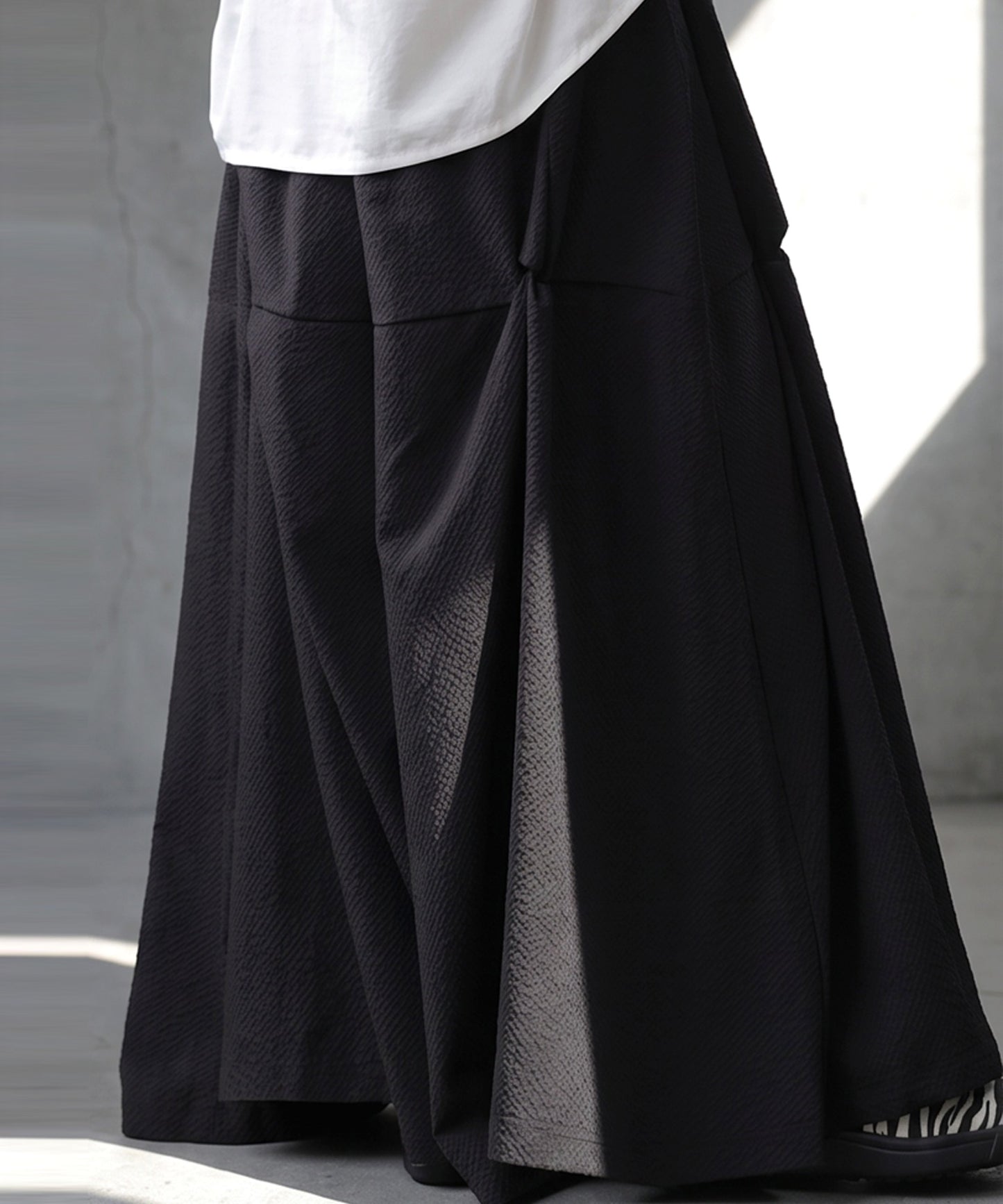Seersucker Fabric Twisted Design Wide Pants Ladies