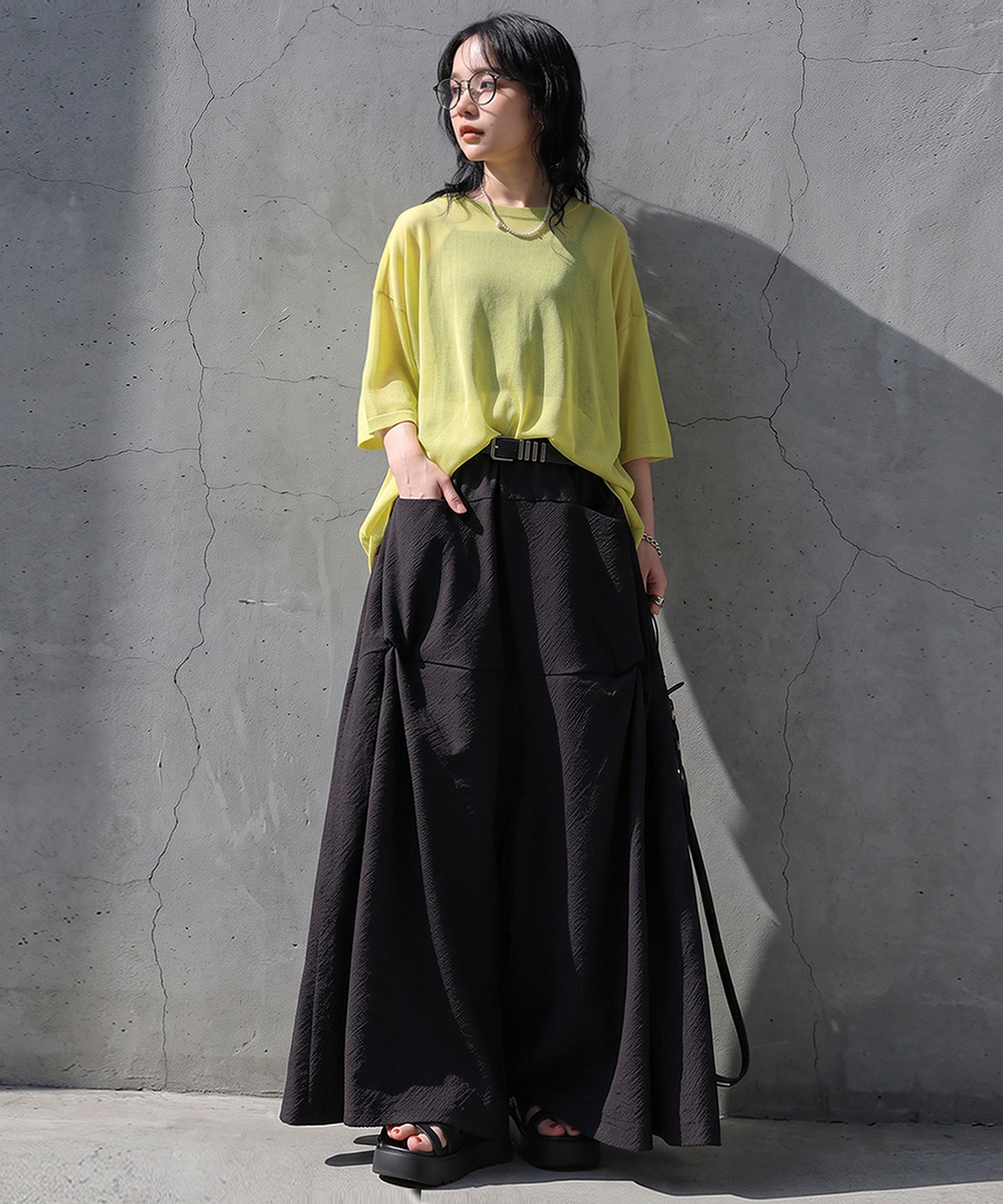 Seersucker Fabric Twisted Design Wide Pants Ladies