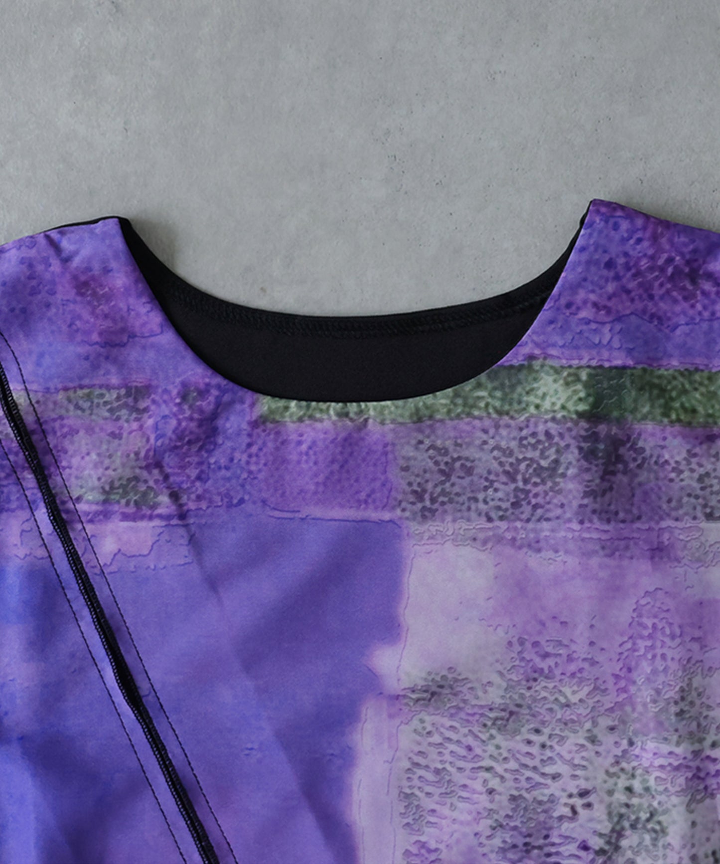 Material-Blocked Art Print Dolman Top Ladies