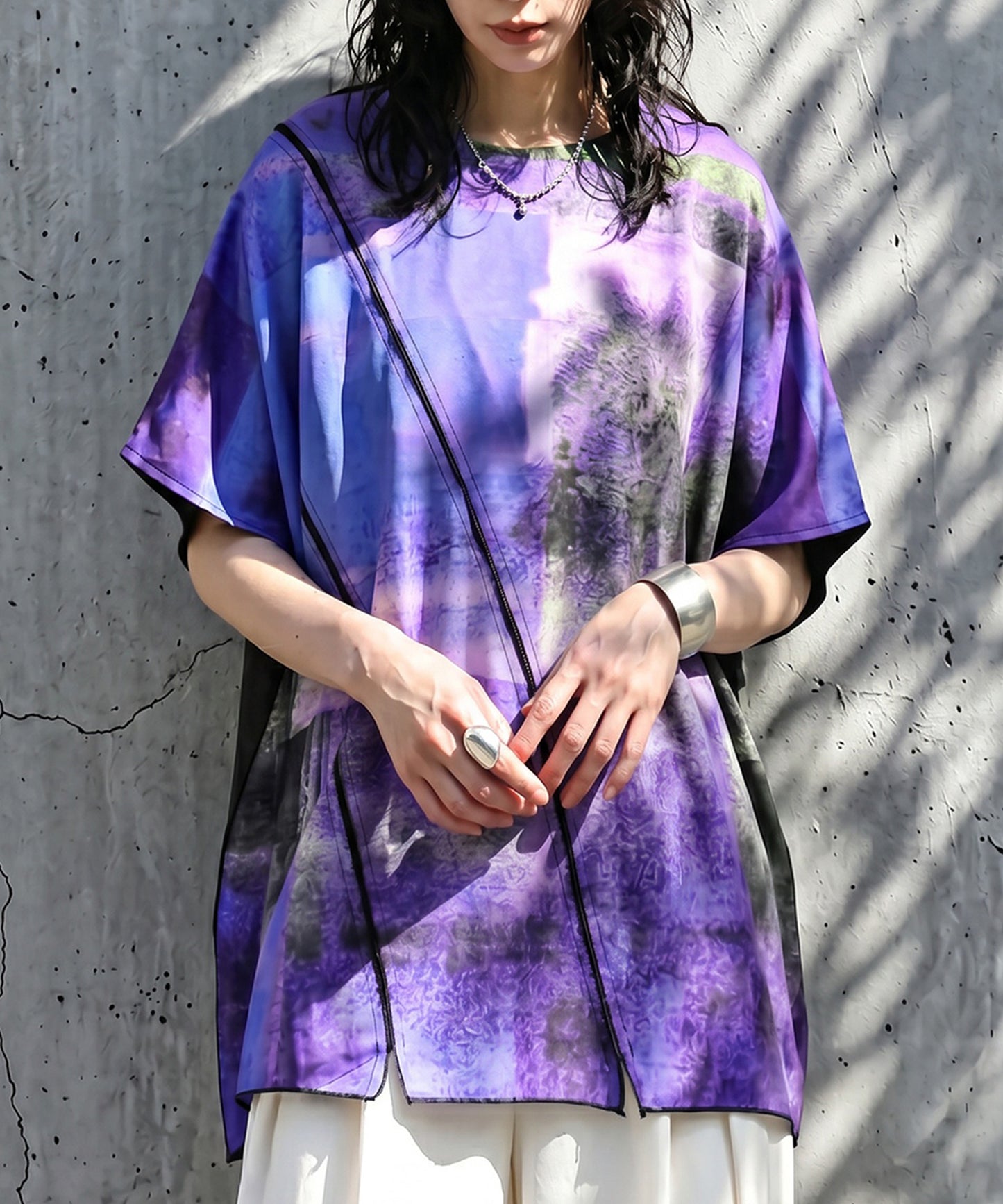Material-Blocked Art Print Dolman Top Ladies