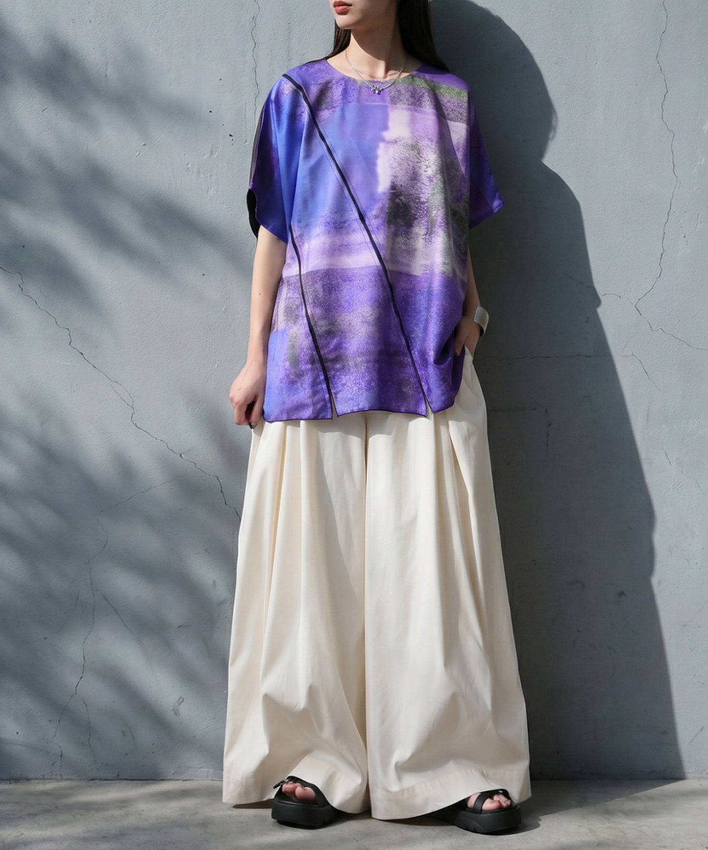 Material-Blocked Art Print Dolman Top Ladies