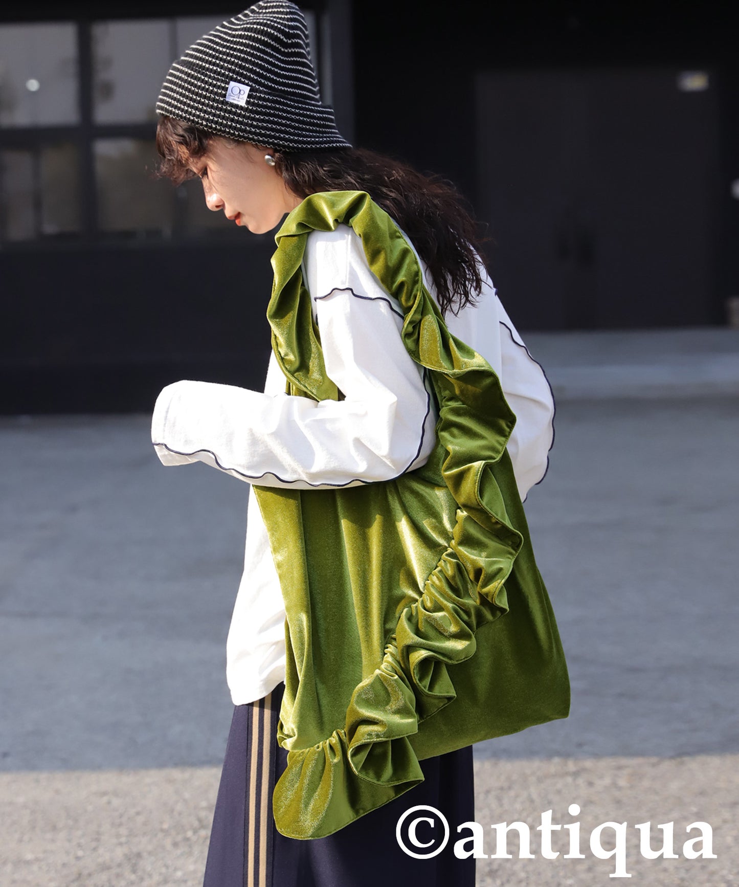 Frill Design Velor Bag Ladies