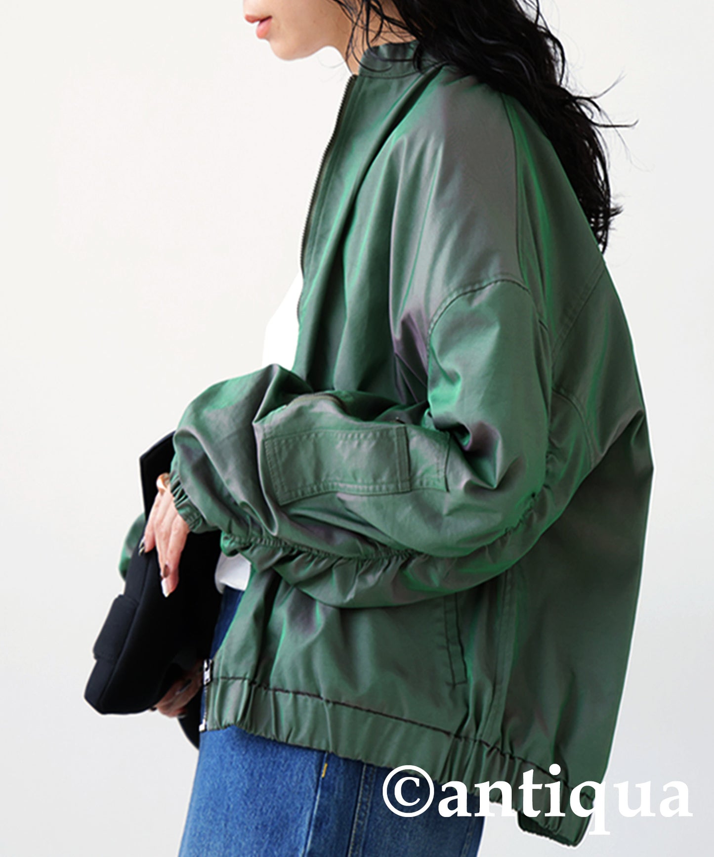 Ladies gathered cropped blouson MA-1 style