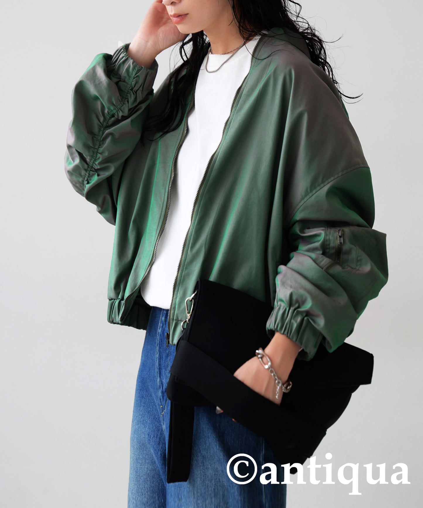 Ladies gathered cropped blouson MA-1 style