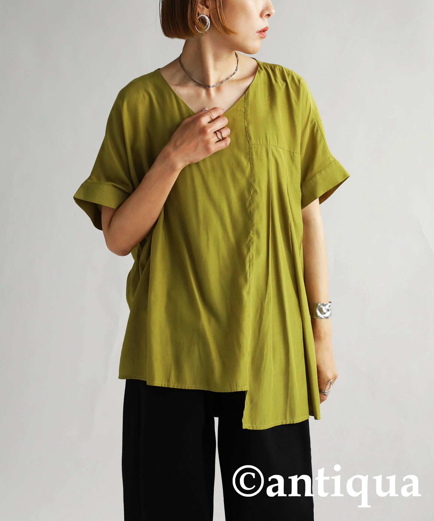 Asymmetry Pleated tops Ladies