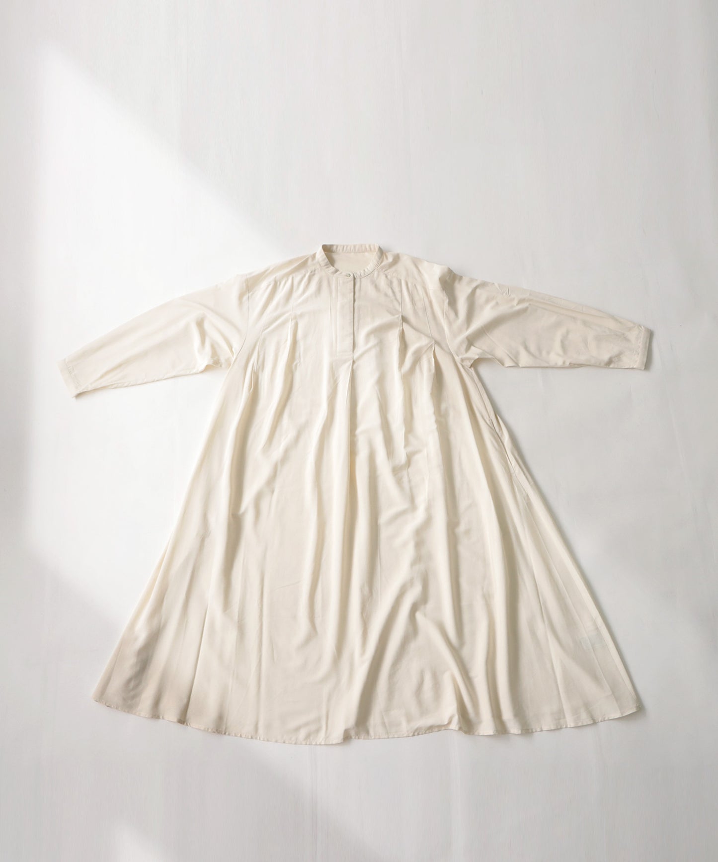 Tuck shirt dress Ladies