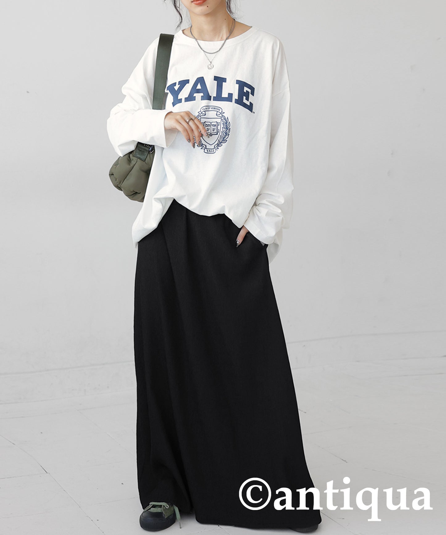 Line long skirt Ladies