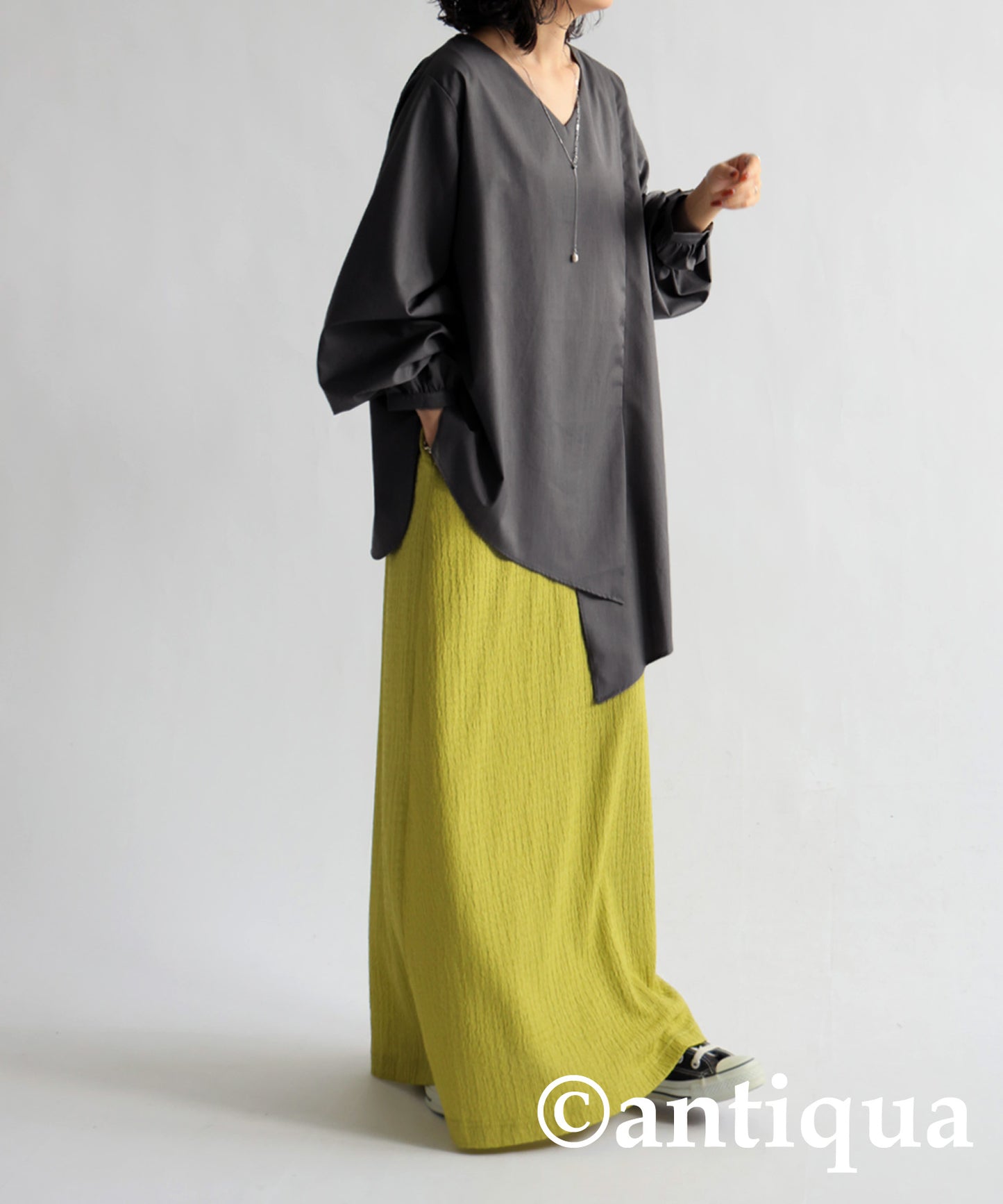 Hem Asymmetry Tops Ladies