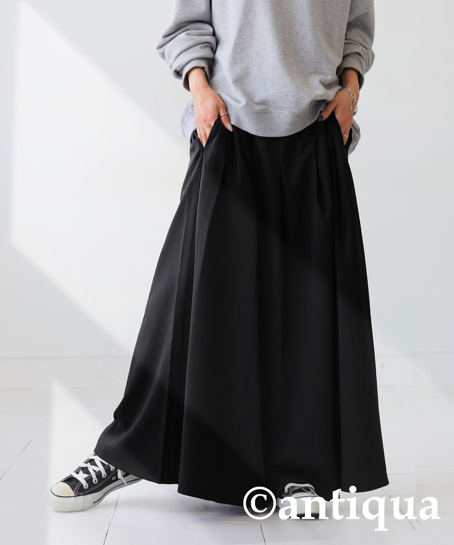 Pleated Tuck Skirt Ladies