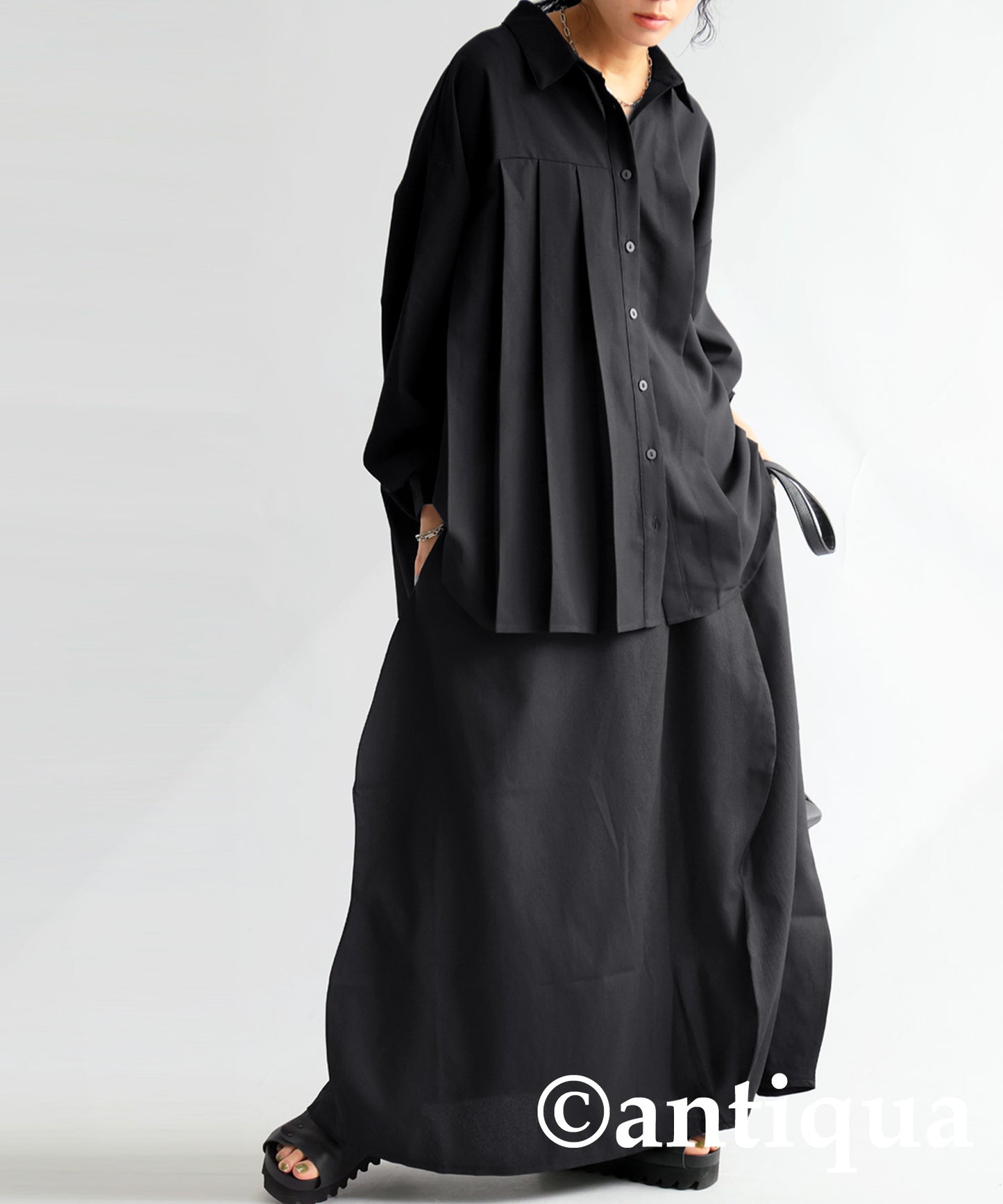 Asymmetric Pleated Shirt Ladies