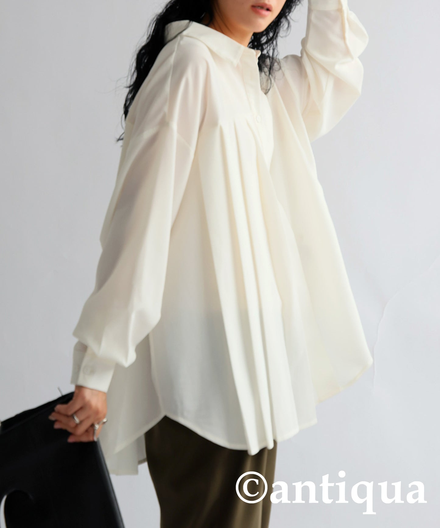 Asymmetric Pleated Shirt Ladies