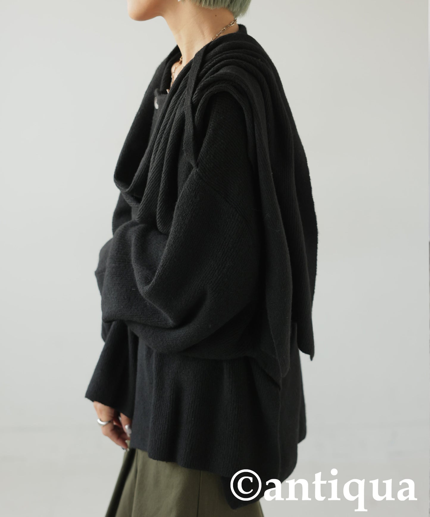 Deformed Cape Knit Cardigan Ladies