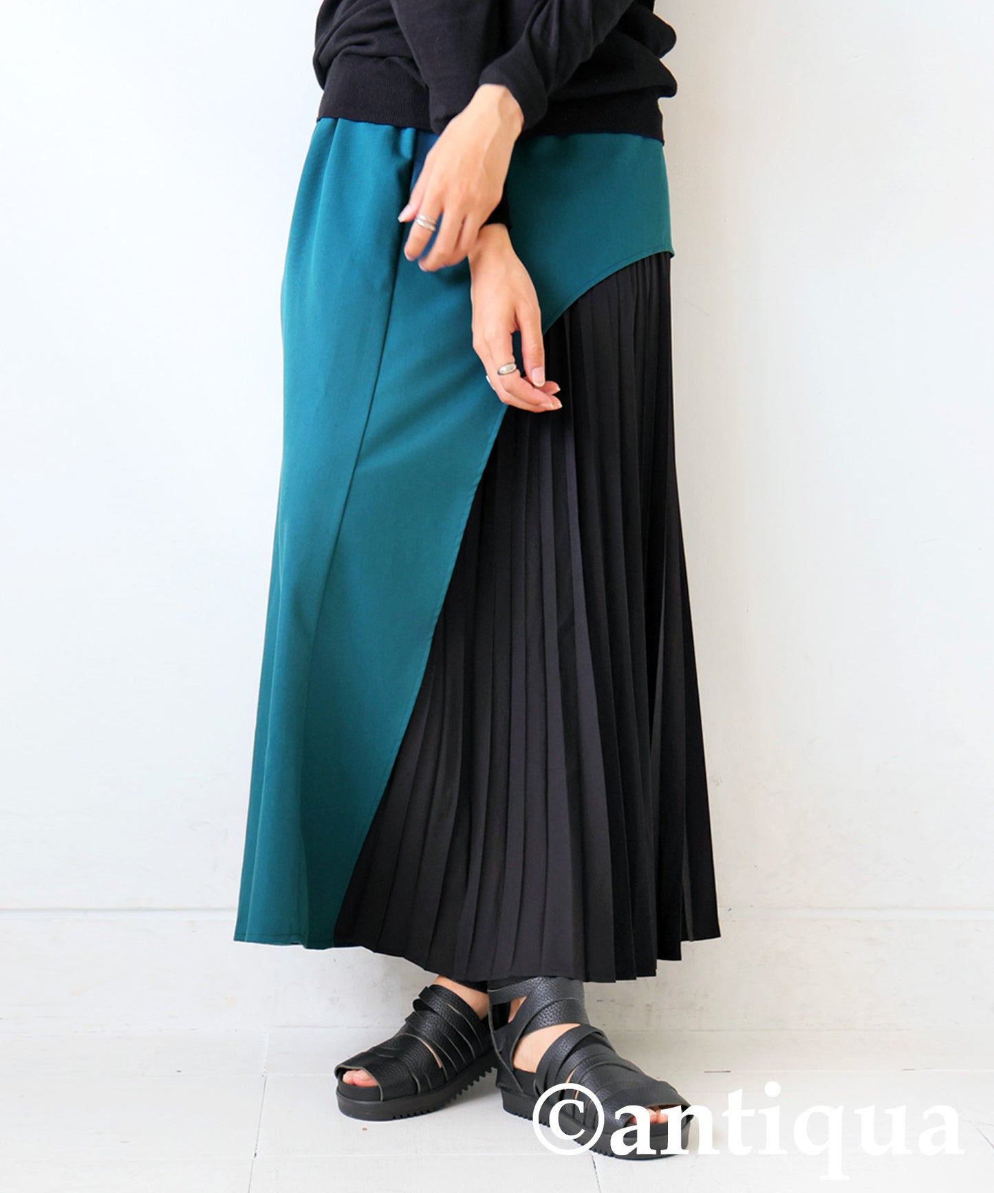 Color Scheme Asymmetrical Pleated Skirt Ladies