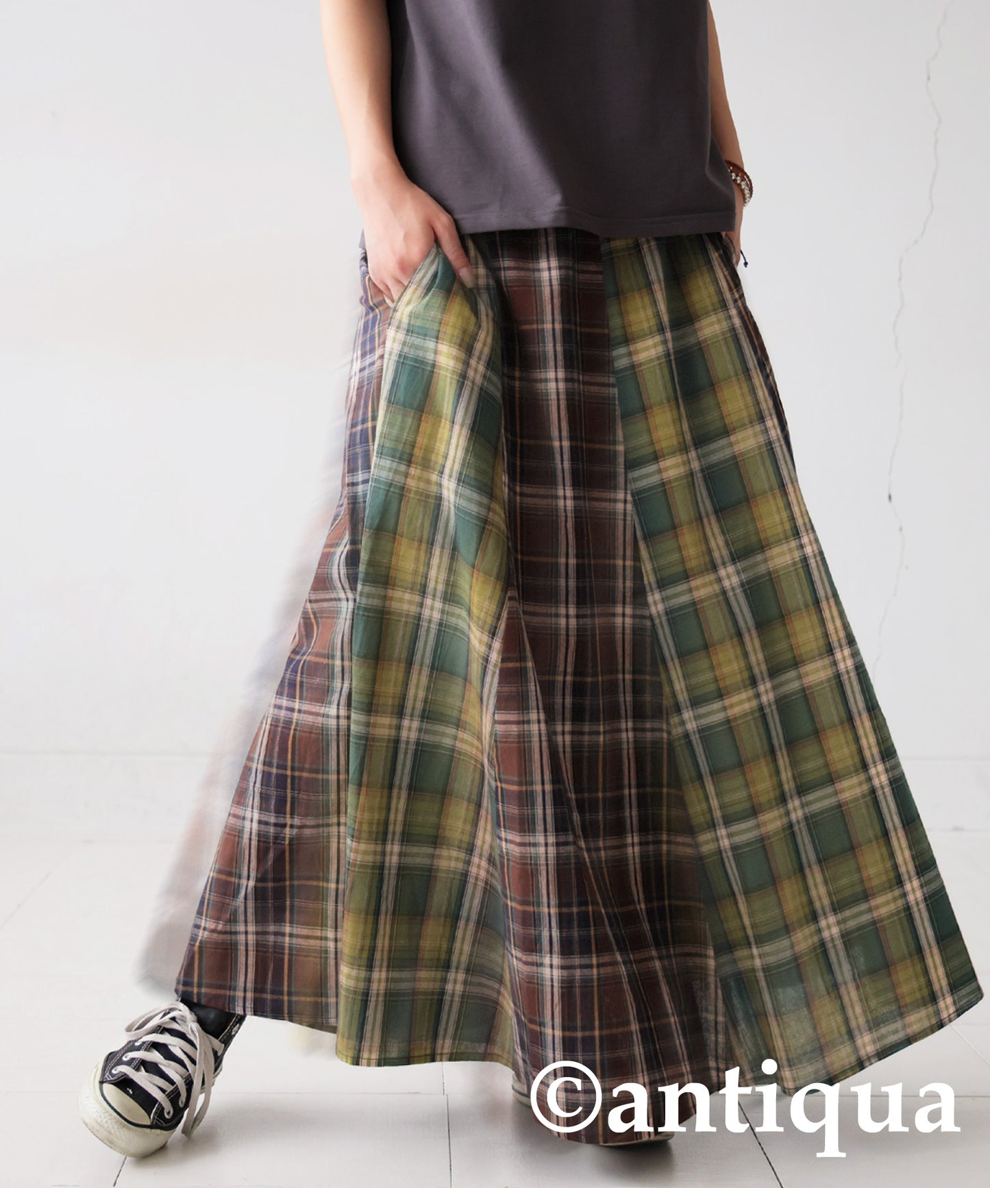 Vintage Plaid Skirt Ladies