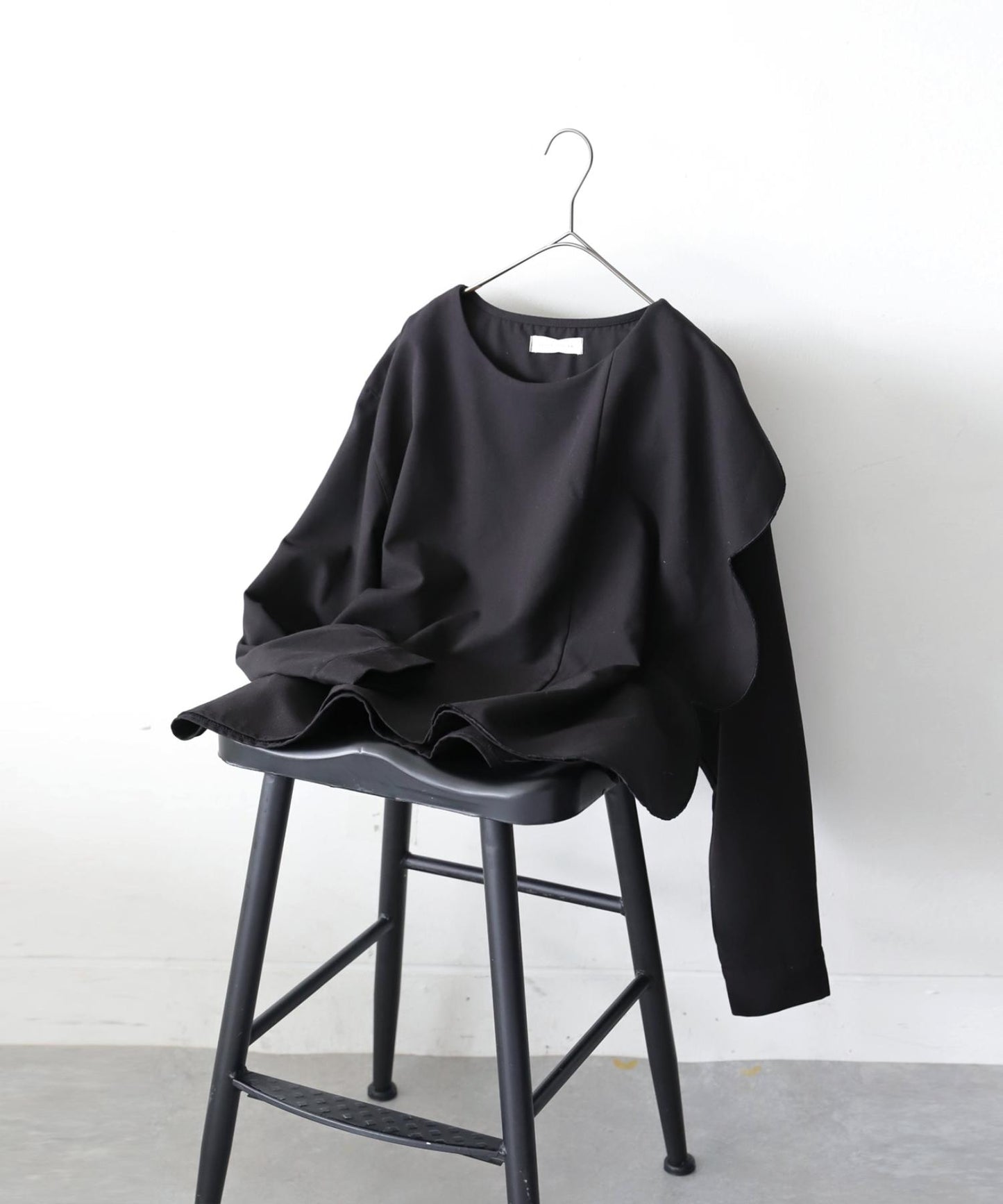 Wave Design Tops Ladies